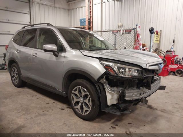 SUBARU FORESTER 2019 jf2skagc8kh558189