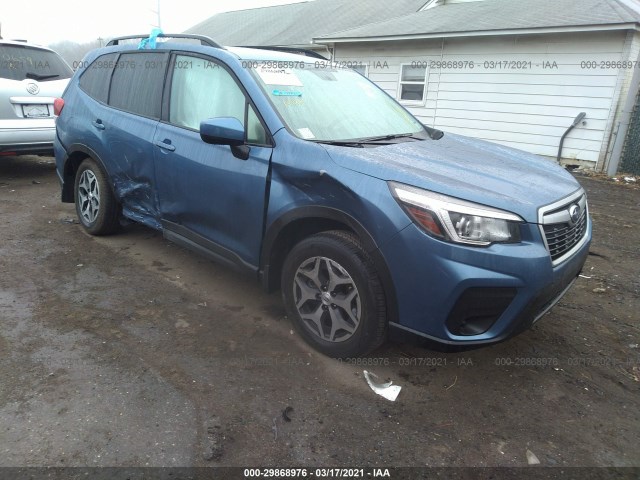 SUBARU FORESTER 2019 jf2skagcxkh492115