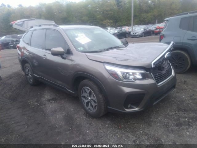 SUBARU FORESTER 2019 jf2skagcxkh524142