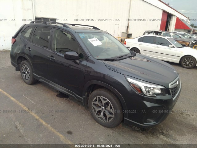 SUBARU FORESTER 2019 jf2skagcxkh535741