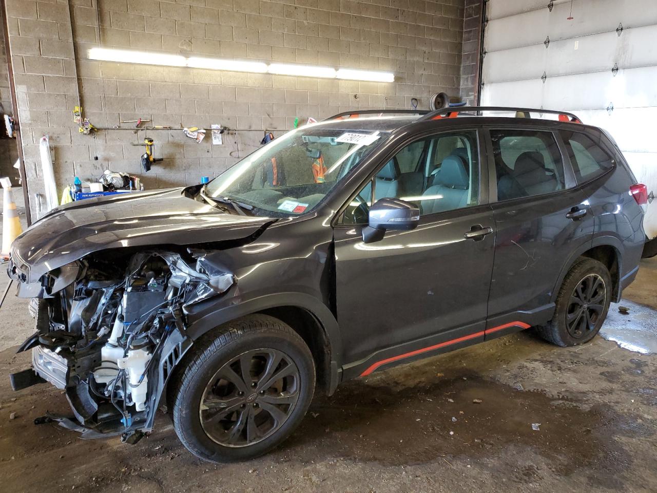 SUBARU FORESTER 2019 jf2skakc2kh480631