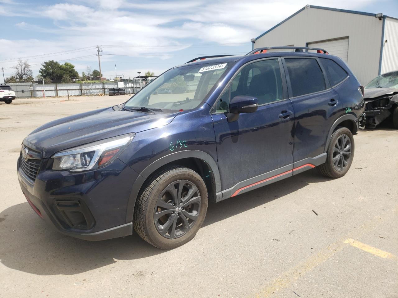 SUBARU FORESTER 2019 jf2skapc6kh424491