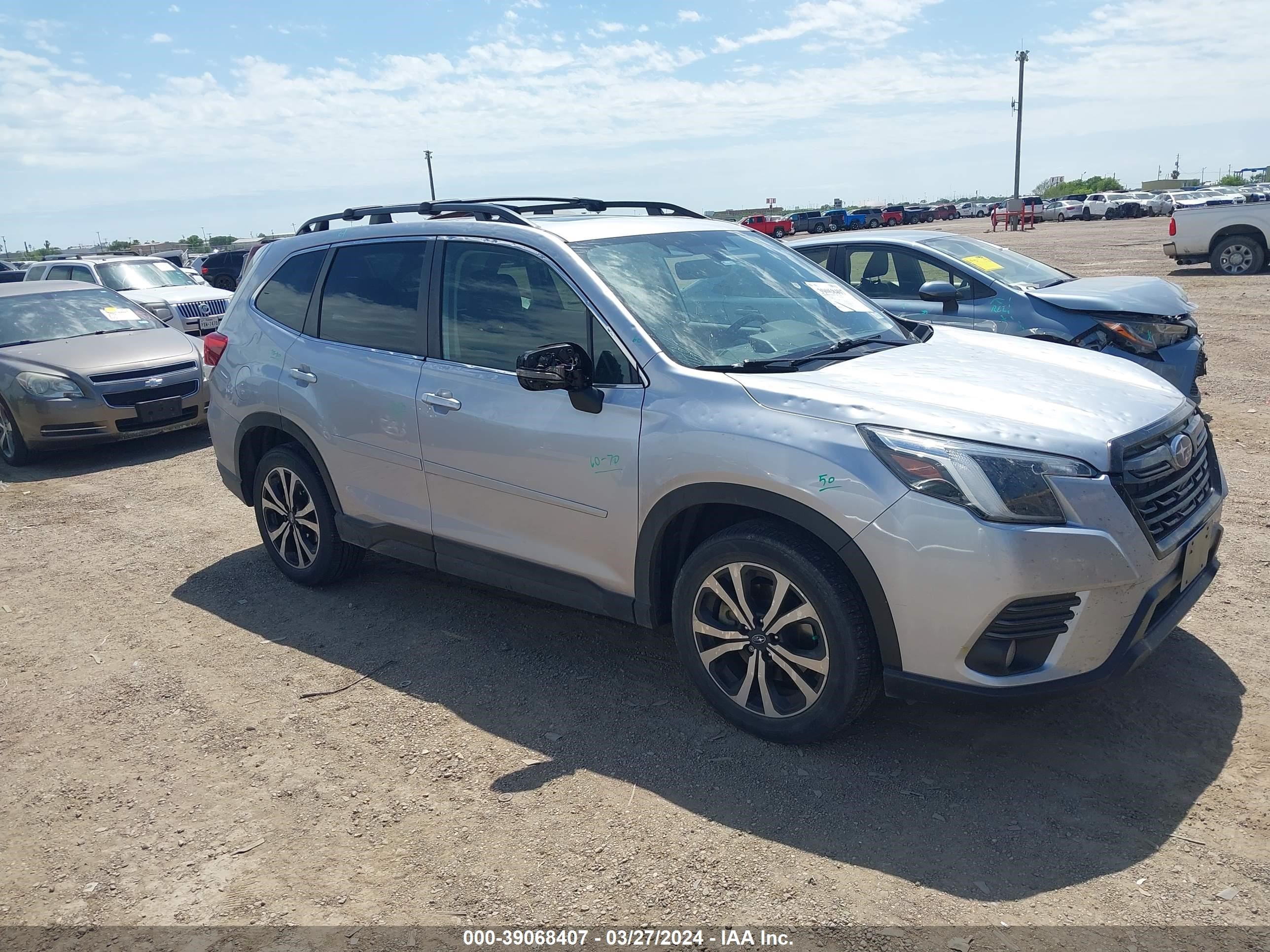 SUBARU FORESTER 2022 jf2skapc6nh418291