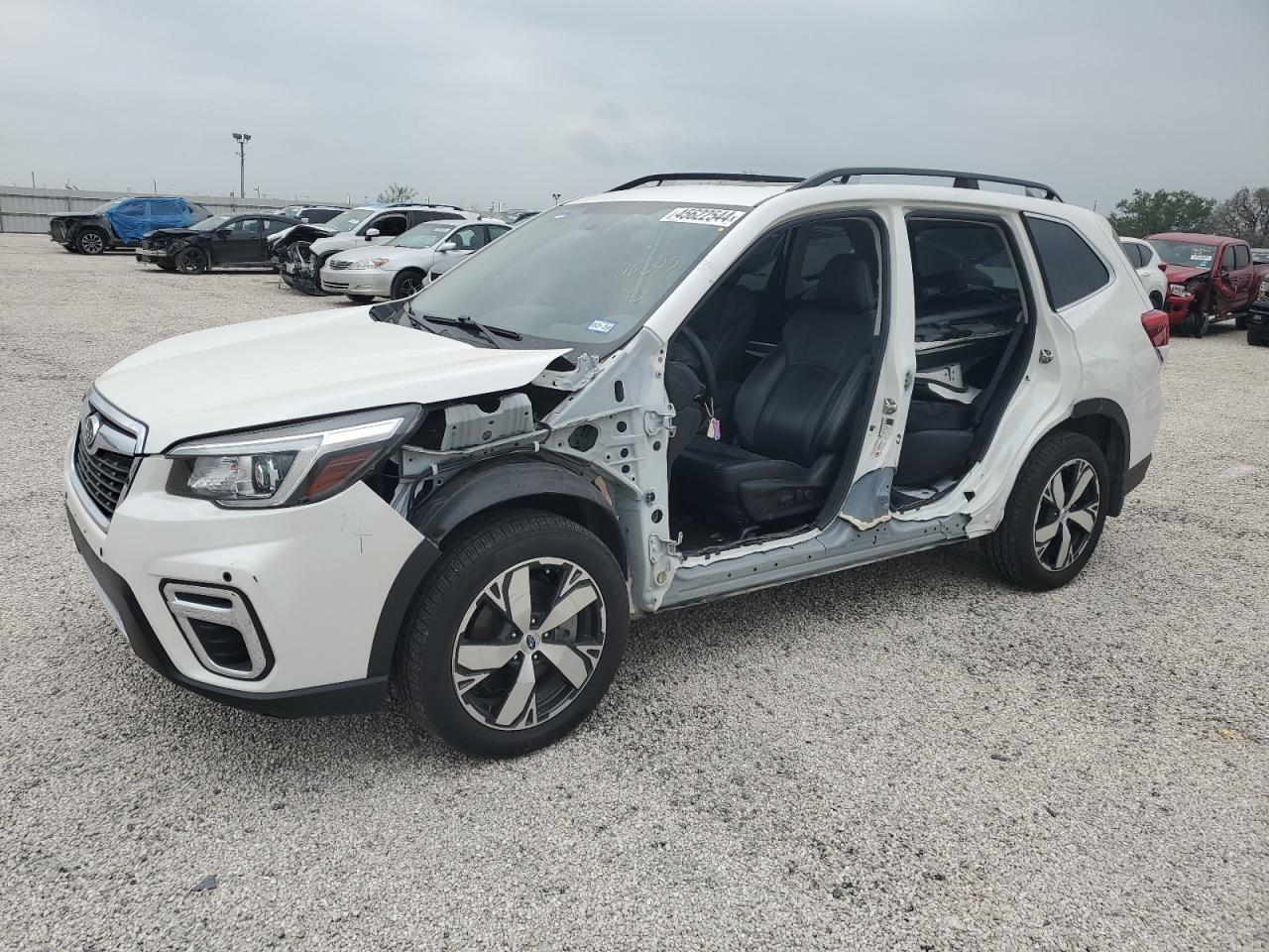 SUBARU FORESTER 2019 jf2skawc0kh457696