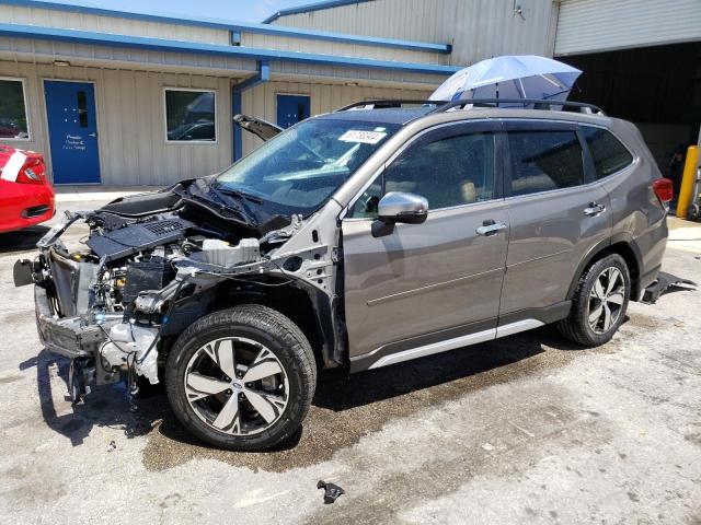 SUBARU FORESTER 2019 jf2skawc2kh434923