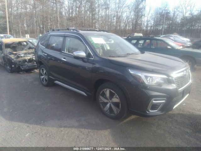 SUBARU FORESTER 2019 jf2skawc2kh485483