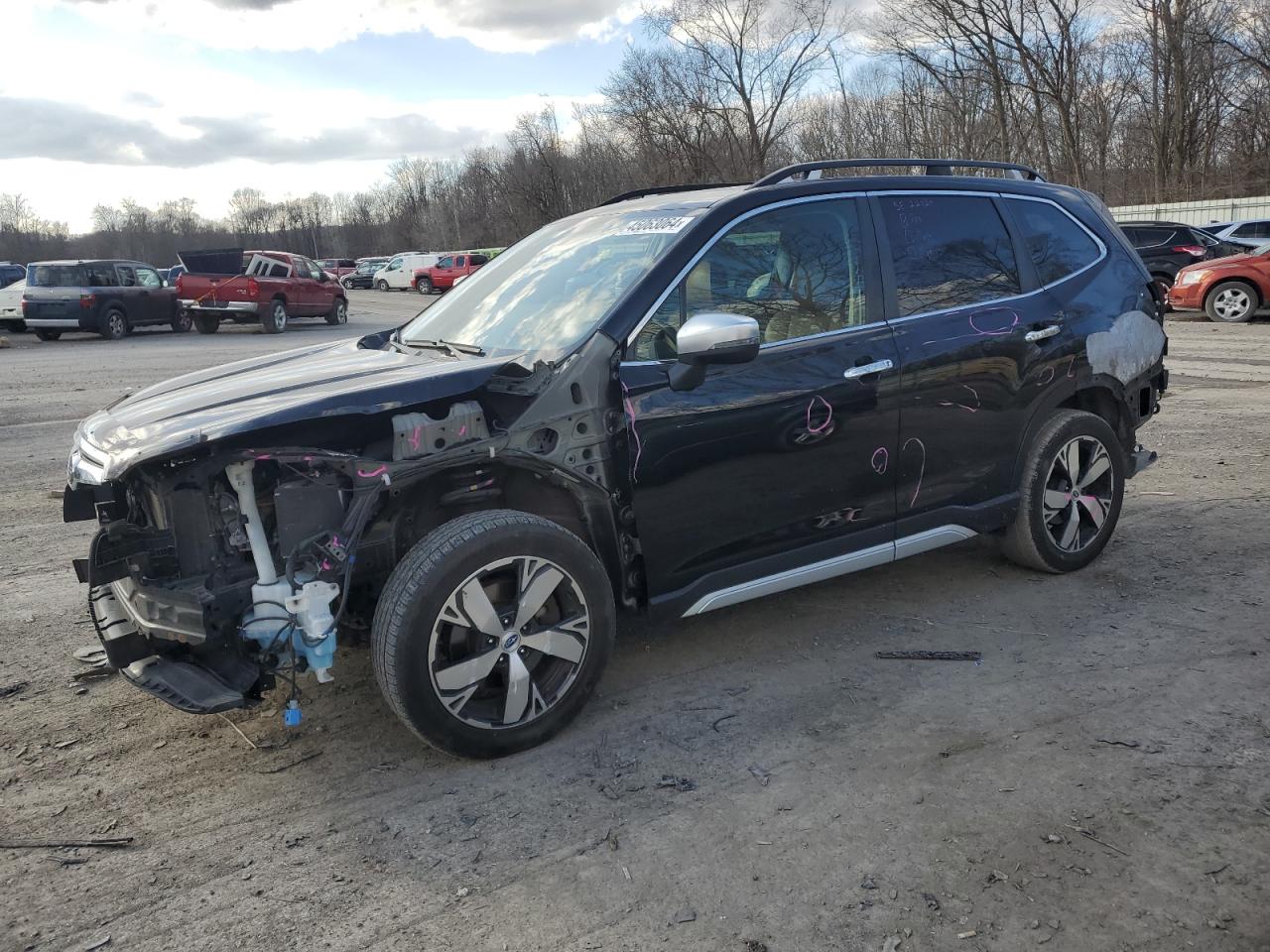 SUBARU FORESTER 2019 jf2skawc4kh493147