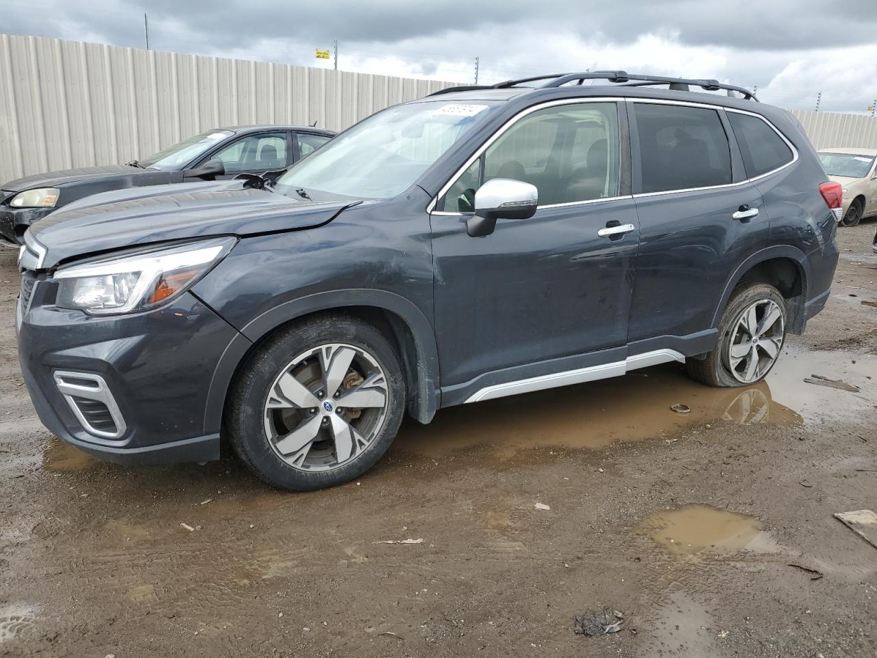 SUBARU FORESTER 2019 jf2skawc5kh444443