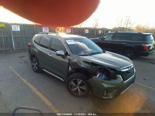 SUBARU FORESTER 2019 jf2skawc7kh443360