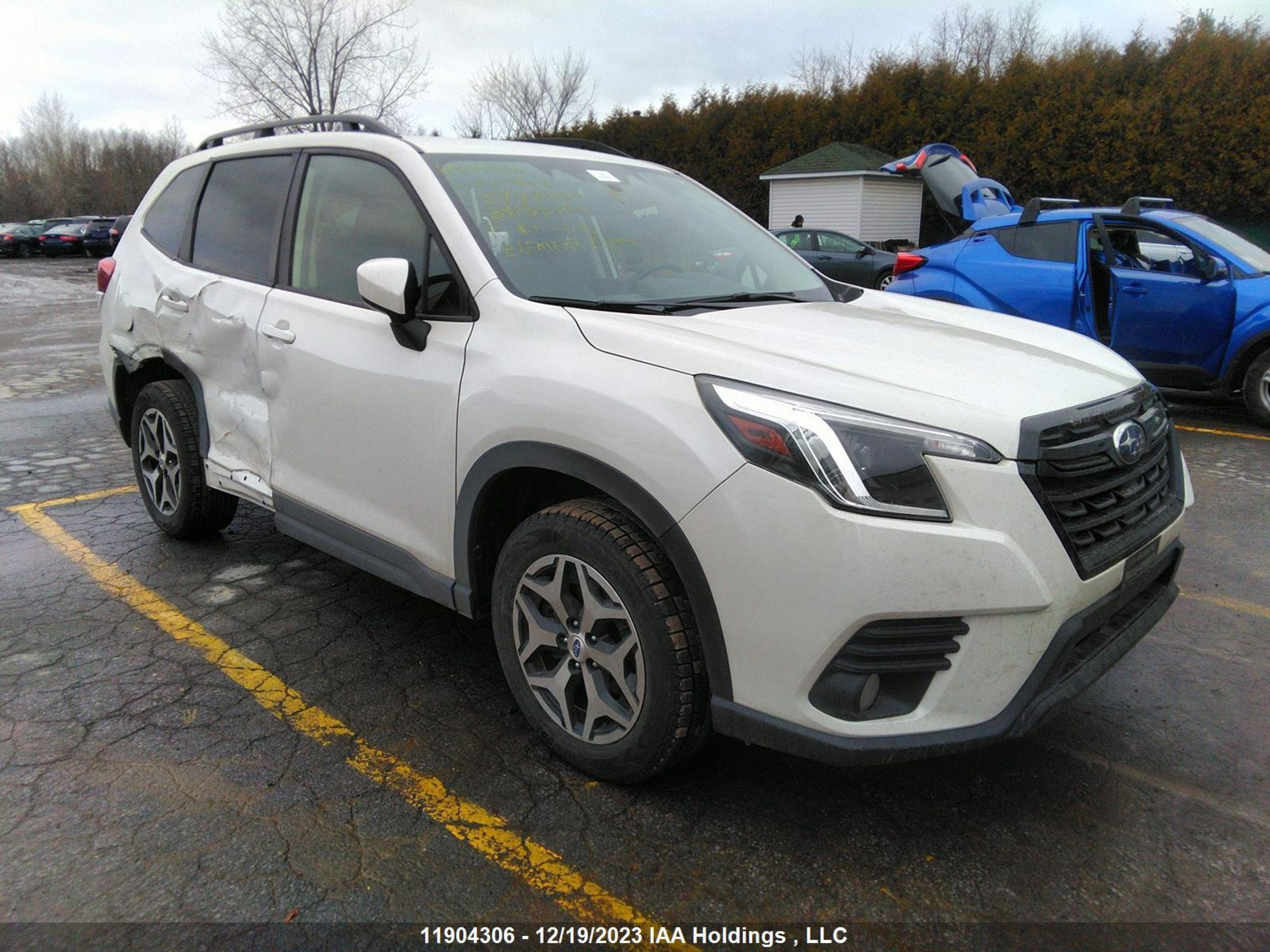 SUBARU FORESTER 2023 jf2skeec9ph448589