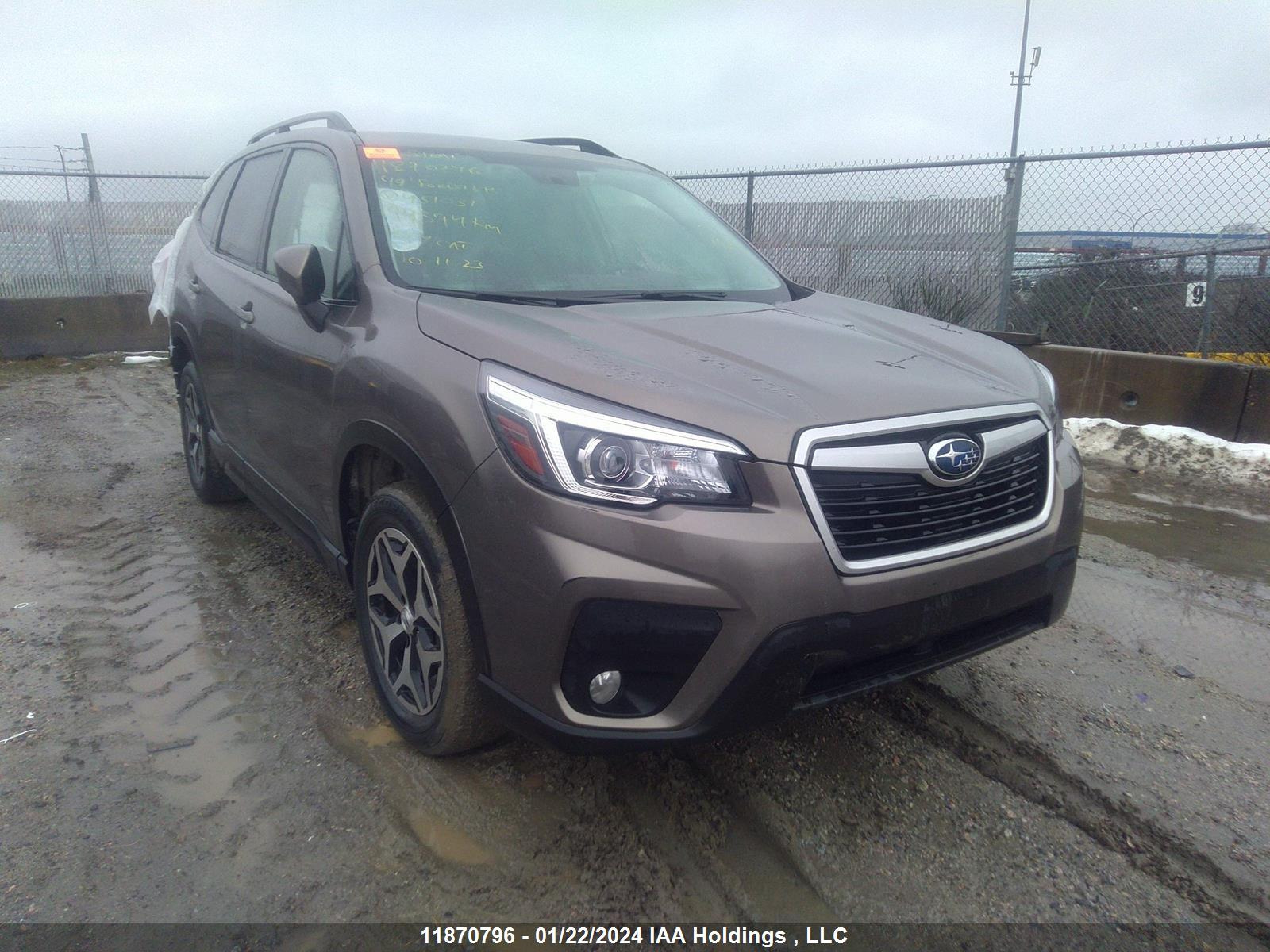 SUBARU FORESTER 2019 jf2skegc9kh451031