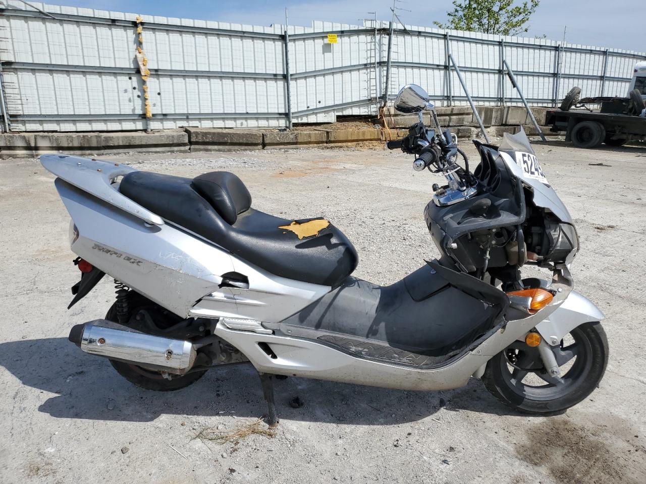 HONDA NULL 2005 jh2mf06705k100090