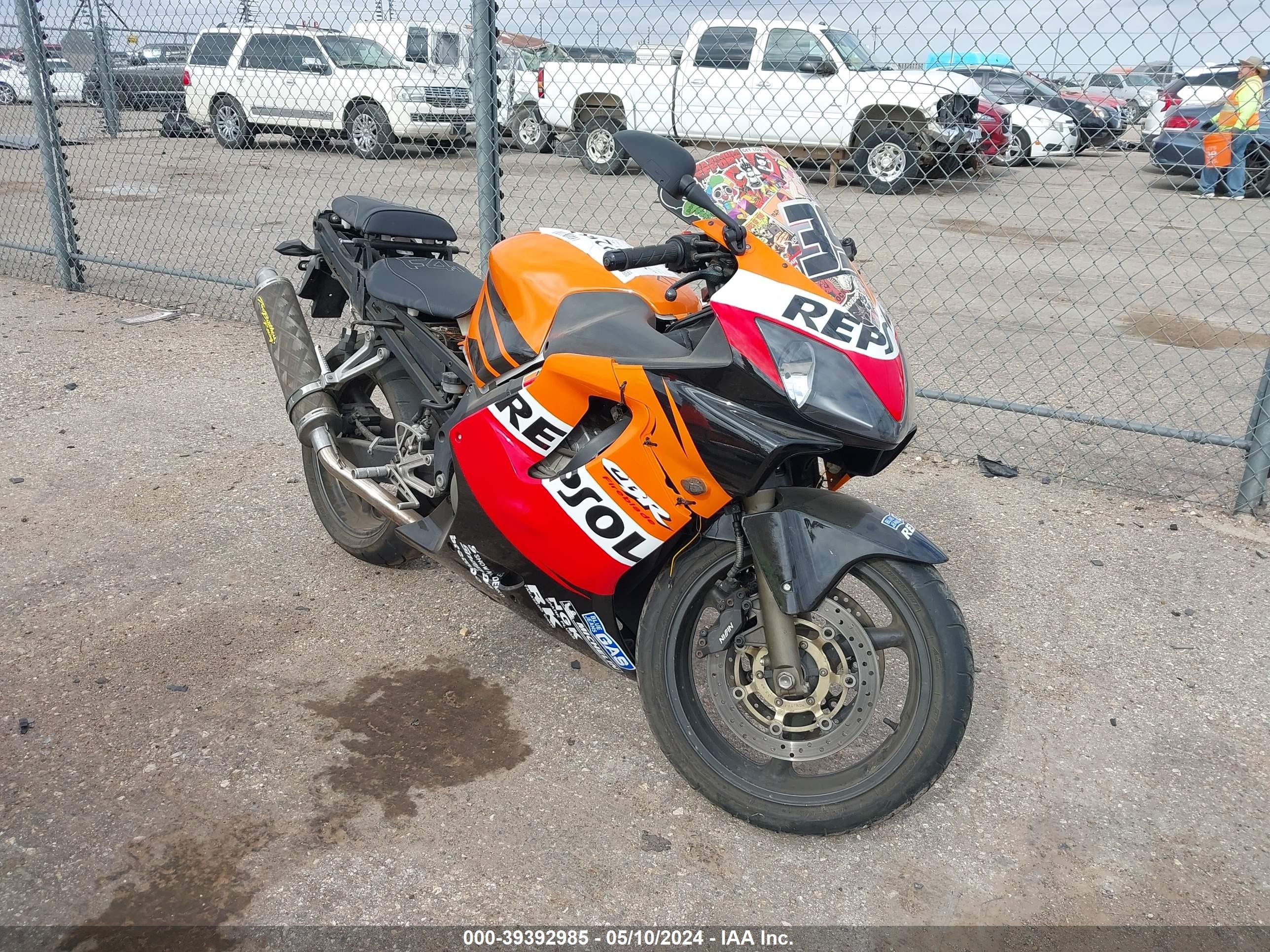 HONDA NULL 2003 jh2pc35113m400078