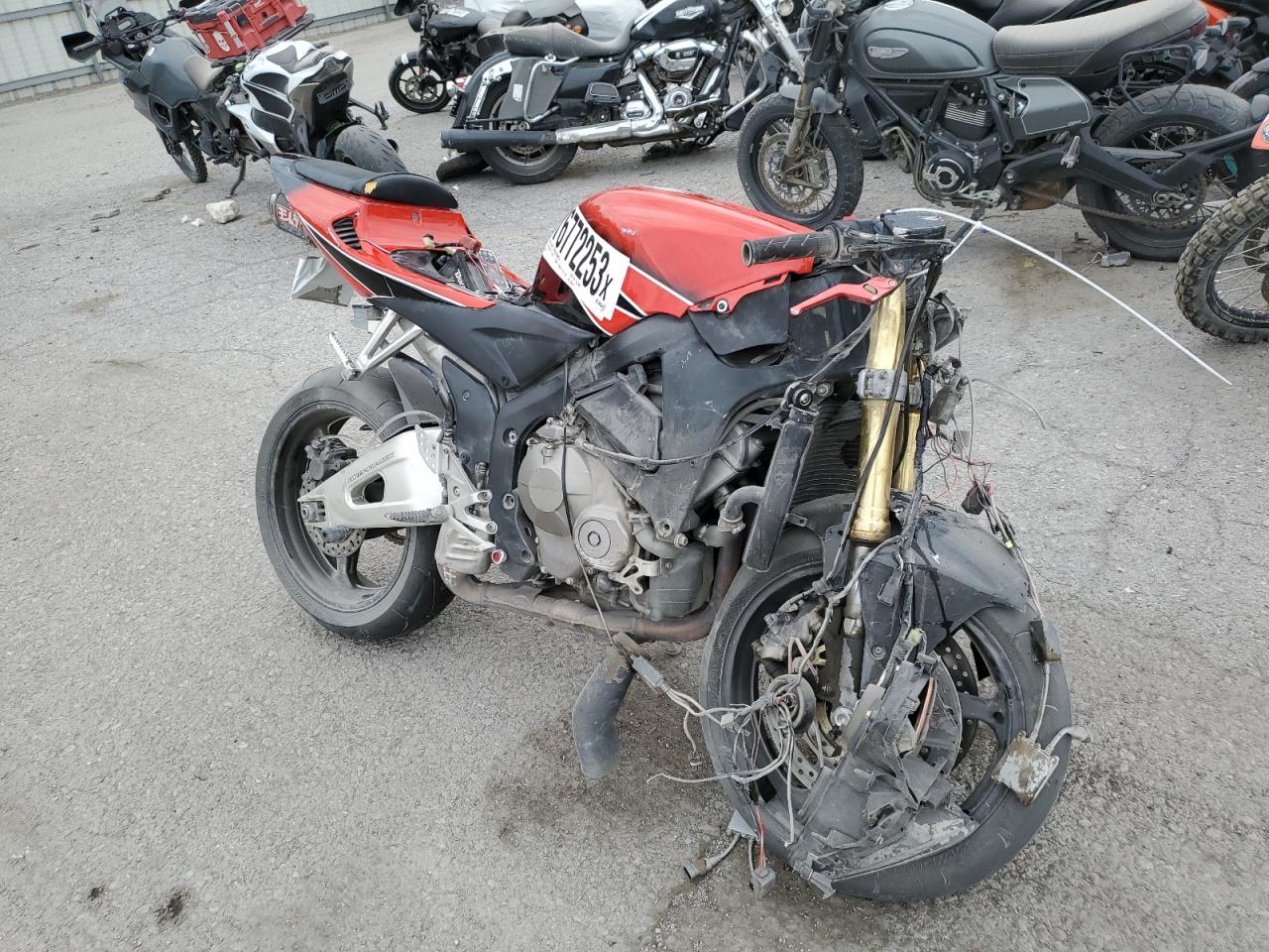 HONDA NULL 2006 jh2pc37106m300619