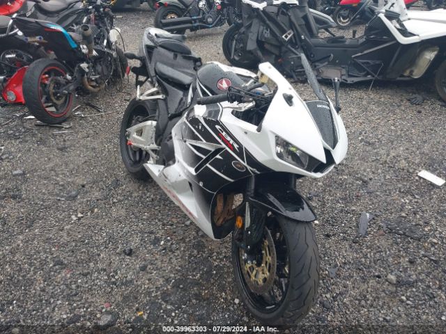 HONDA CBR600RR 2016 jh2pc40j5gk200643