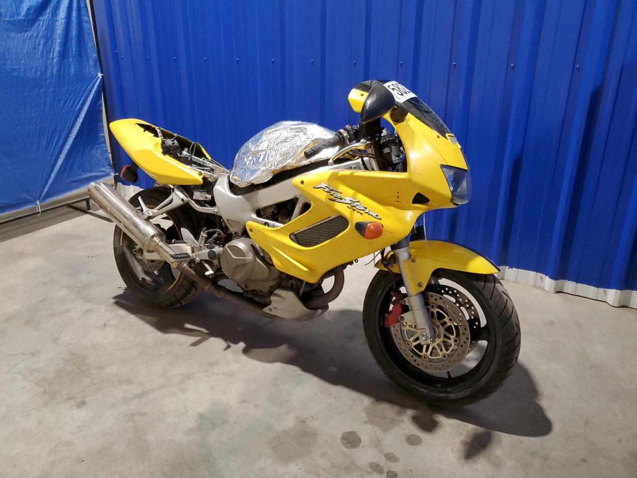 HONDA NULL 2001 jh2s036291m300003