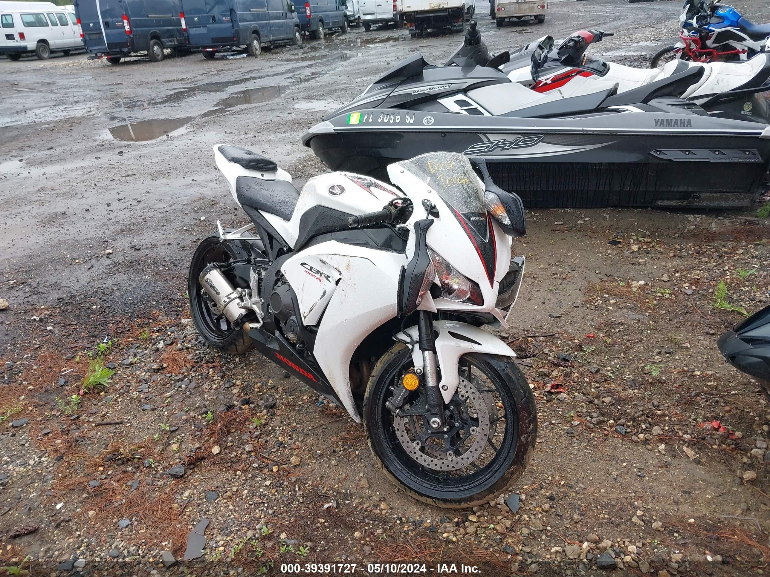 HONDA NULL 2014 jh2sc5959ek600613