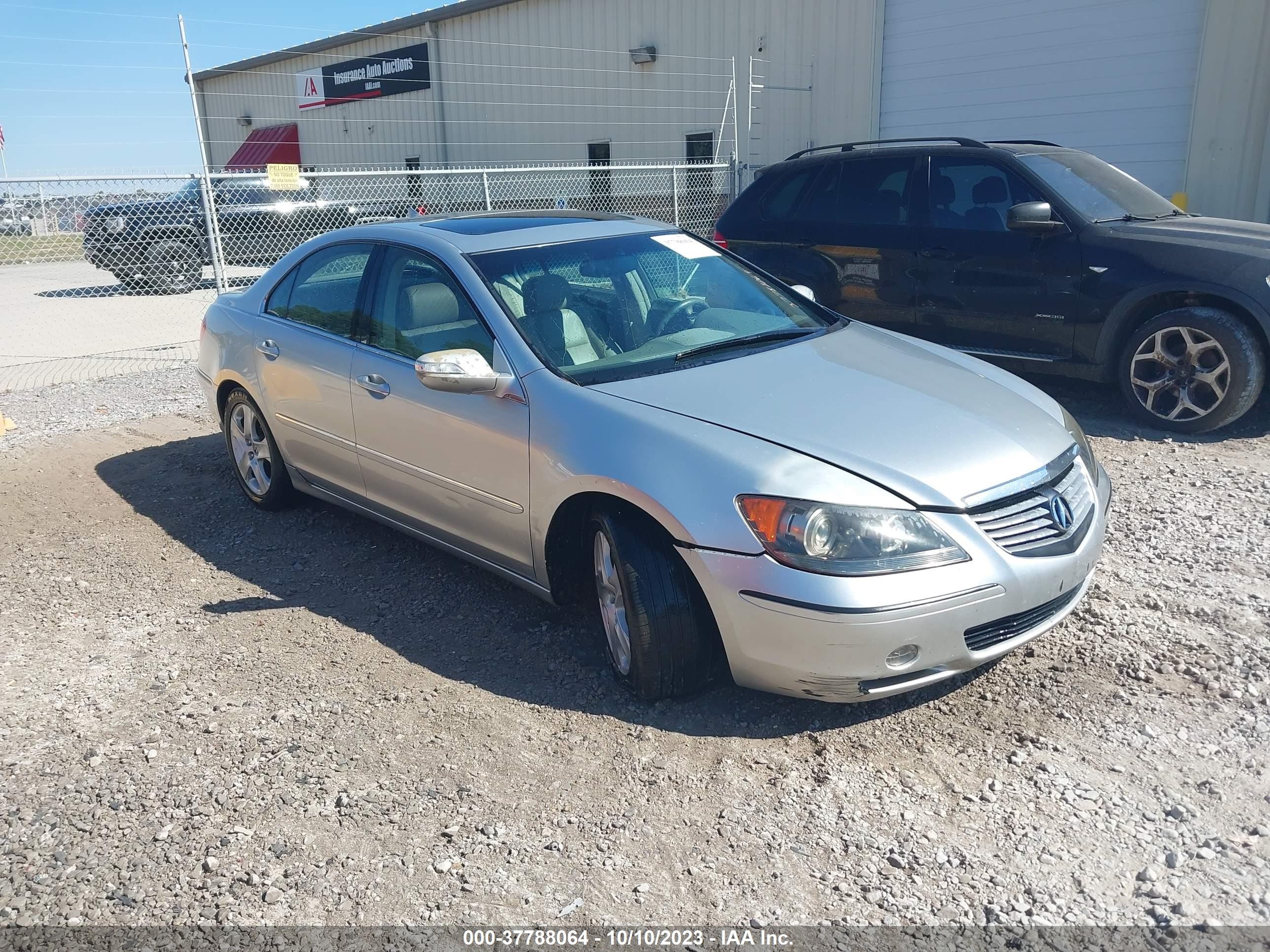 ACURA RL 2006 jh4kb16526c008179