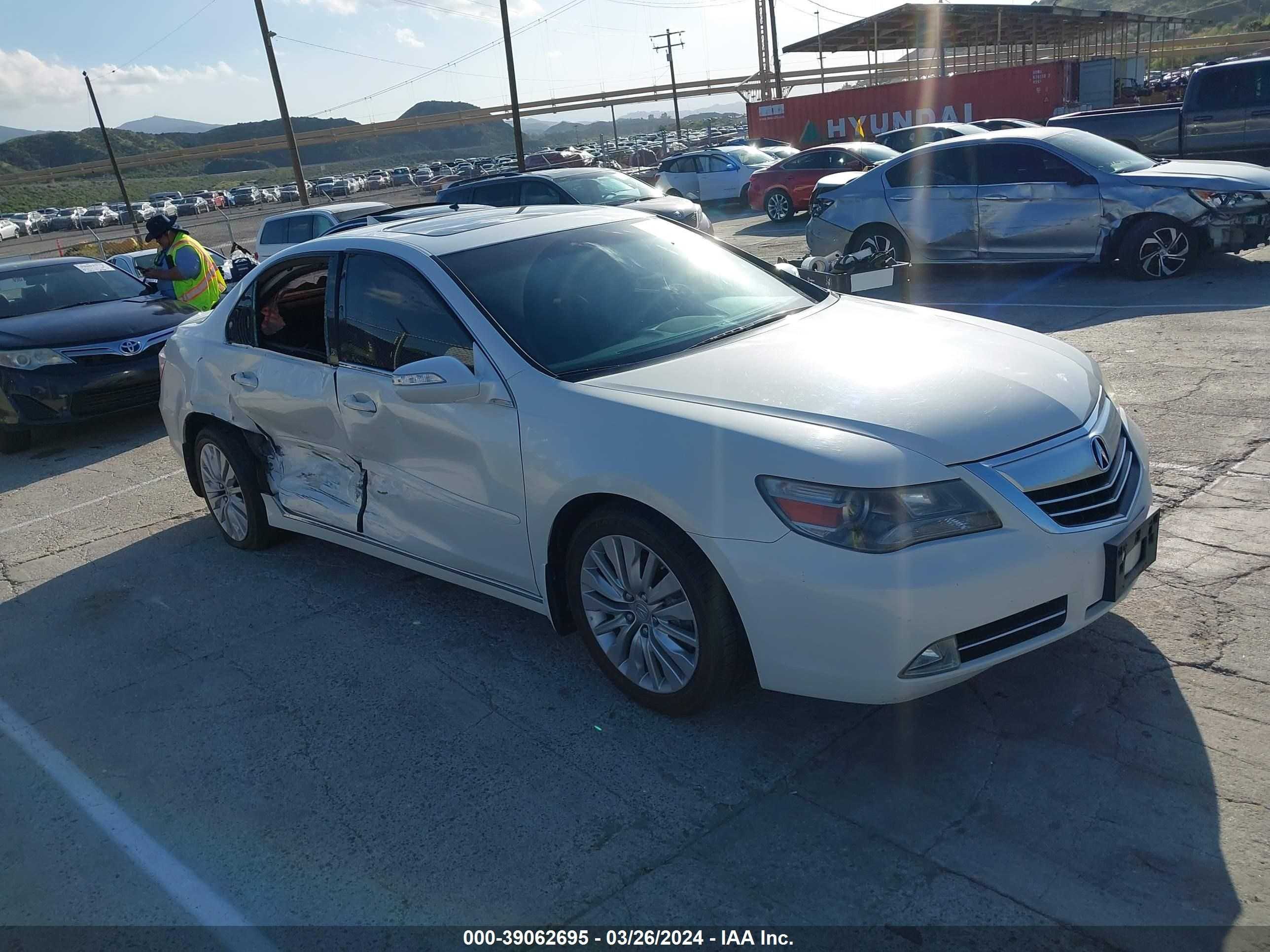 ACURA RL 2011 jh4kb2f6xbc000937