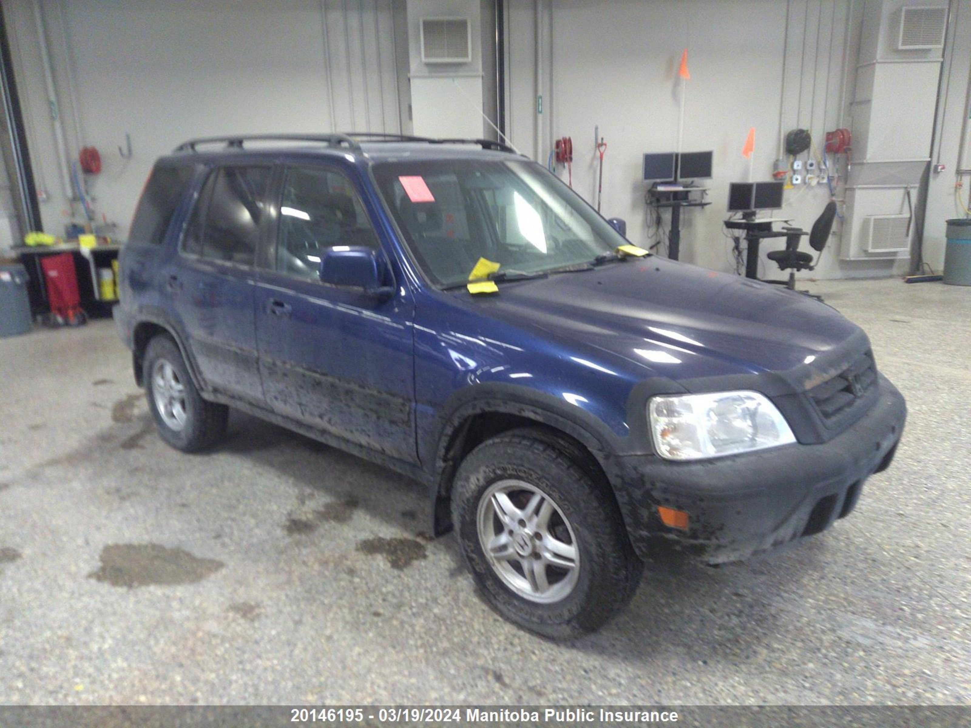 HONDA CR-V 1998 jhlrd185xwc807069