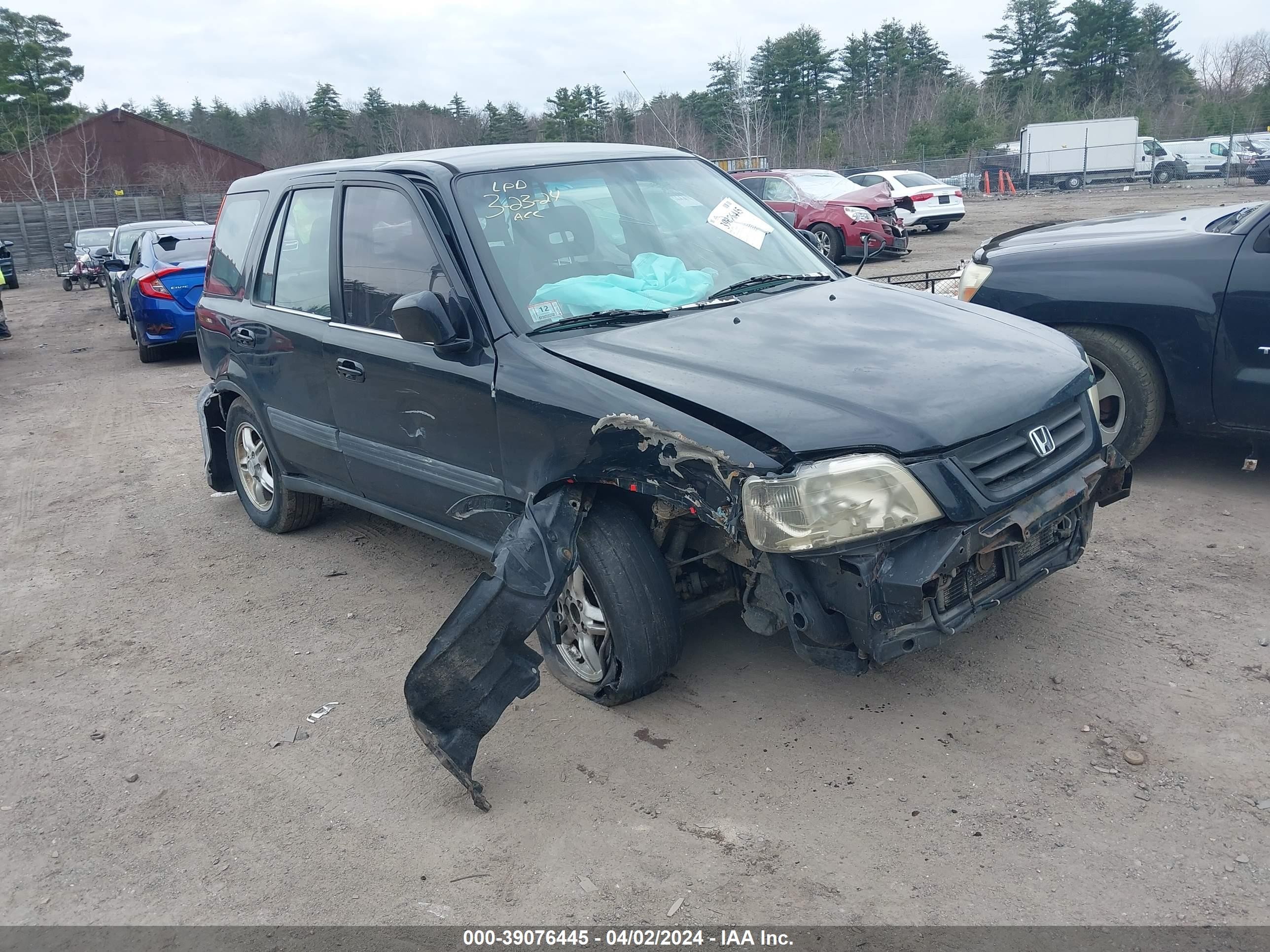 HONDA CR-V 2001 jhlrd18611c001106