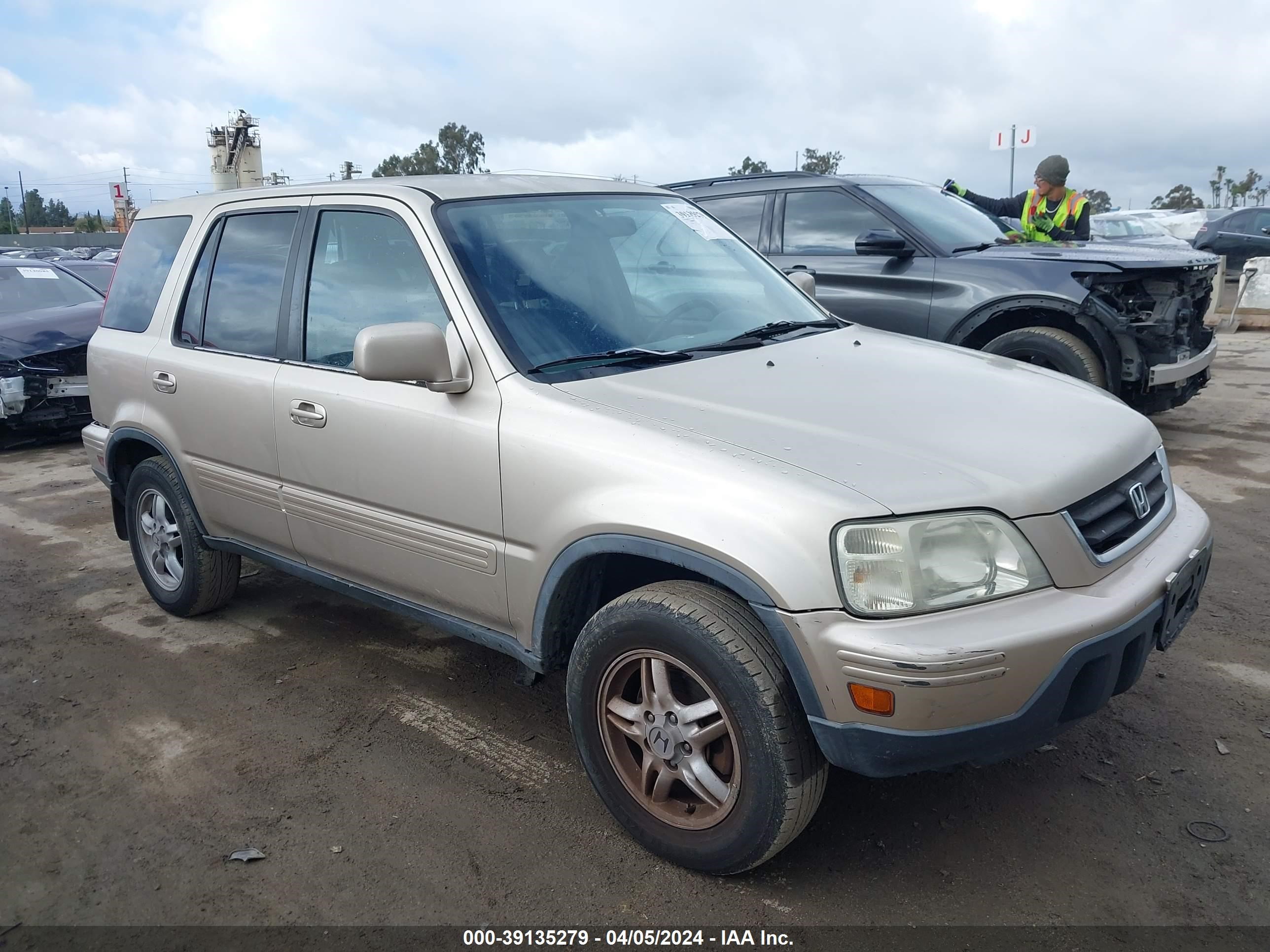 HONDA CR-V 2001 jhlrd18701c002515