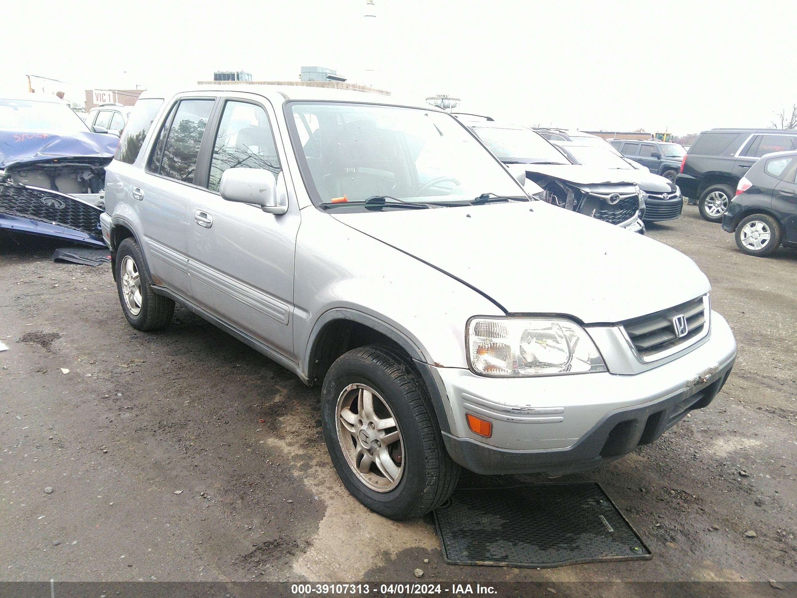 HONDA CR-V 2001 jhlrd18731c056682