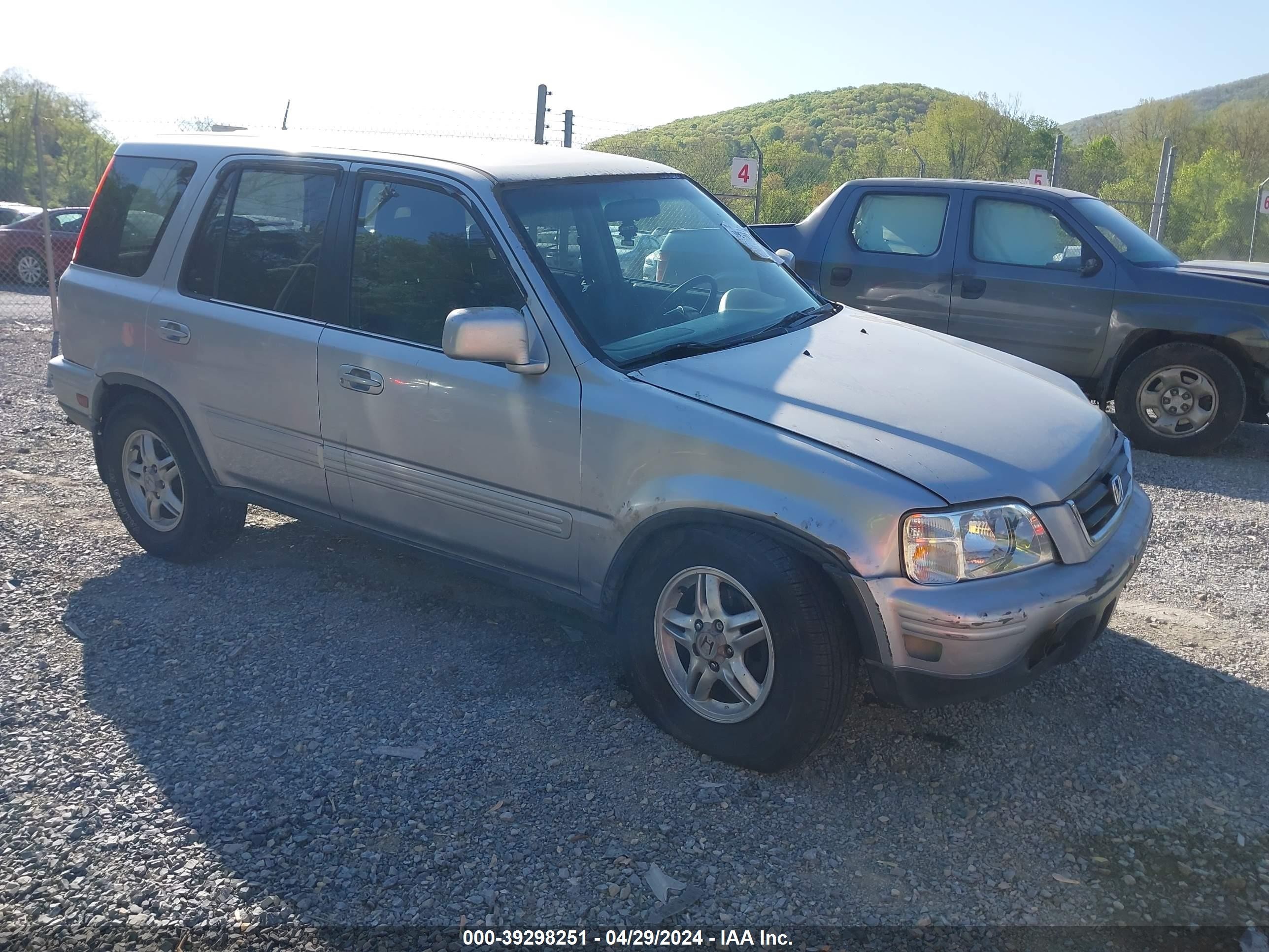 HONDA CR-V 2001 jhlrd18741c026171