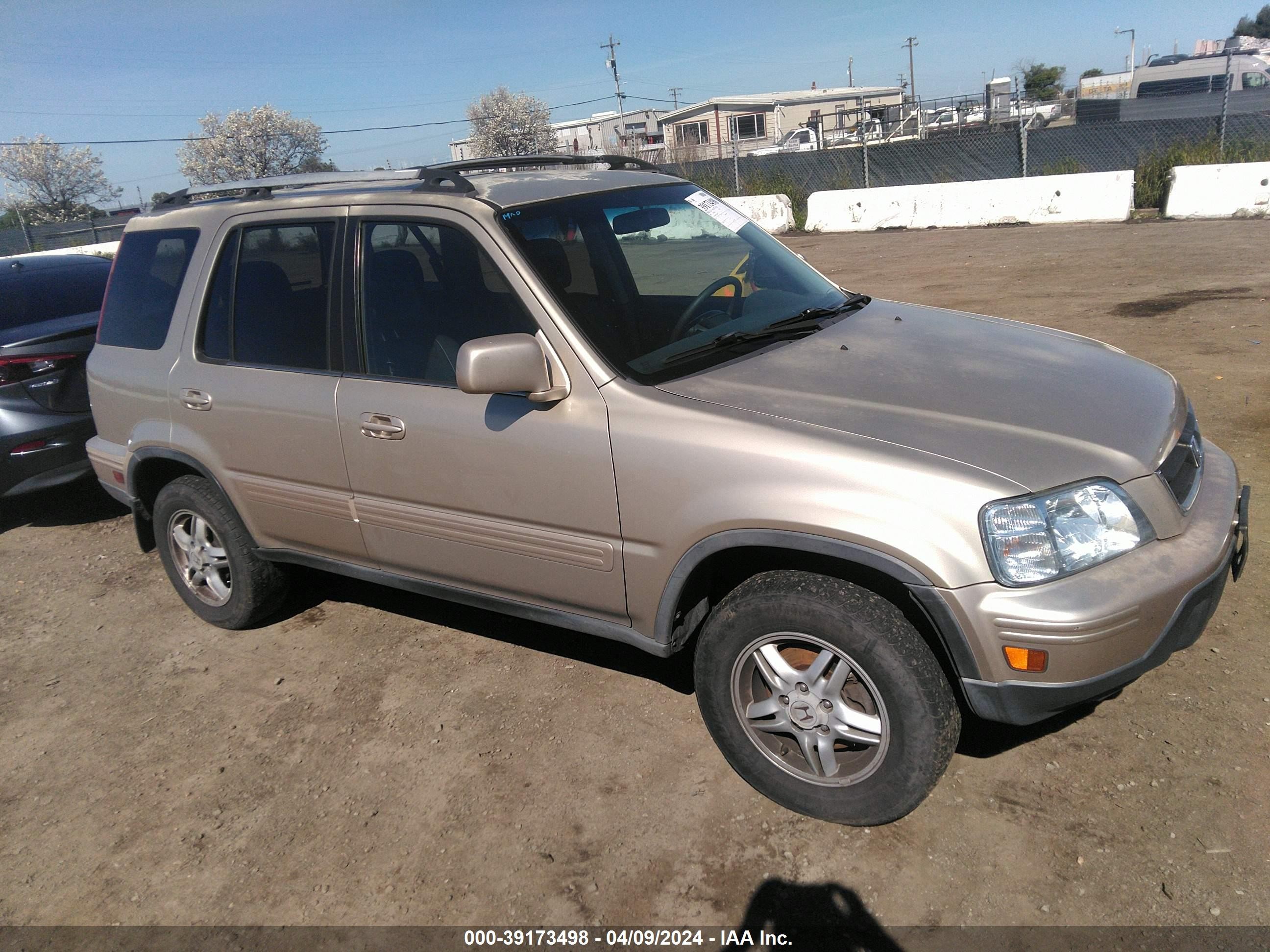 HONDA CR-V 2000 jhlrd1876yc036646