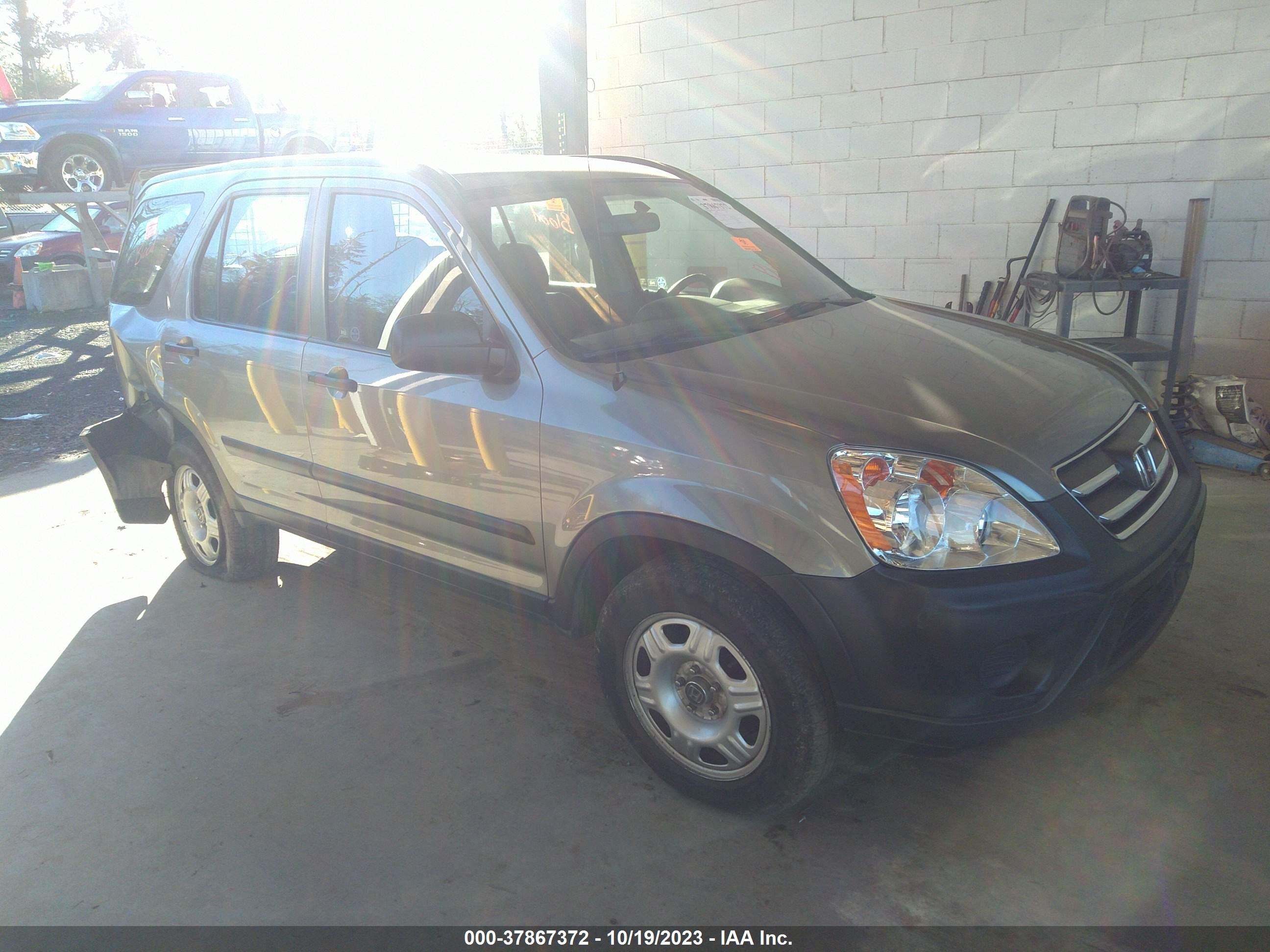 HONDA CR-V 2005 jhlrd68595c020321