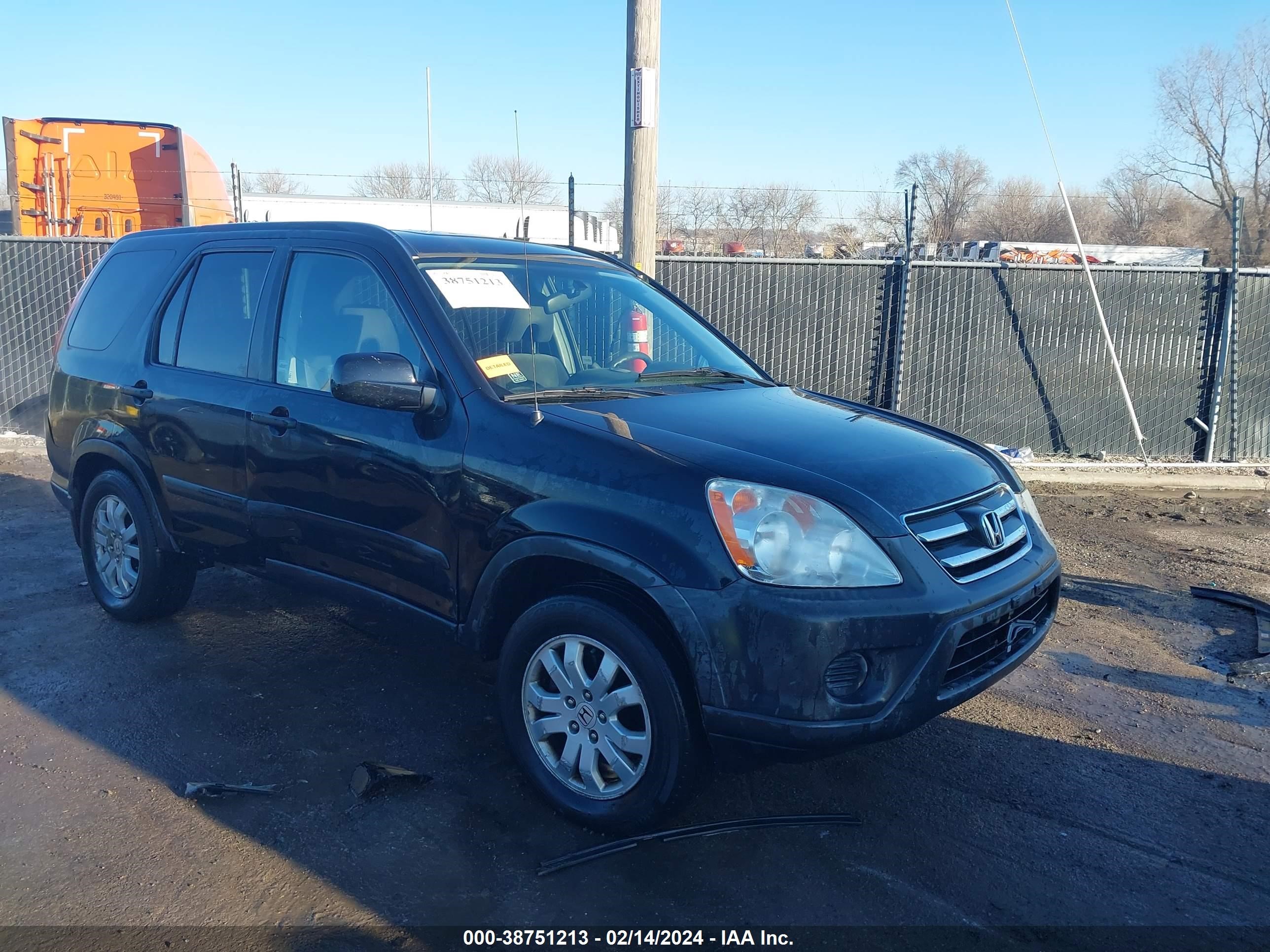 HONDA CR-V 2005 jhlrd78805c054650