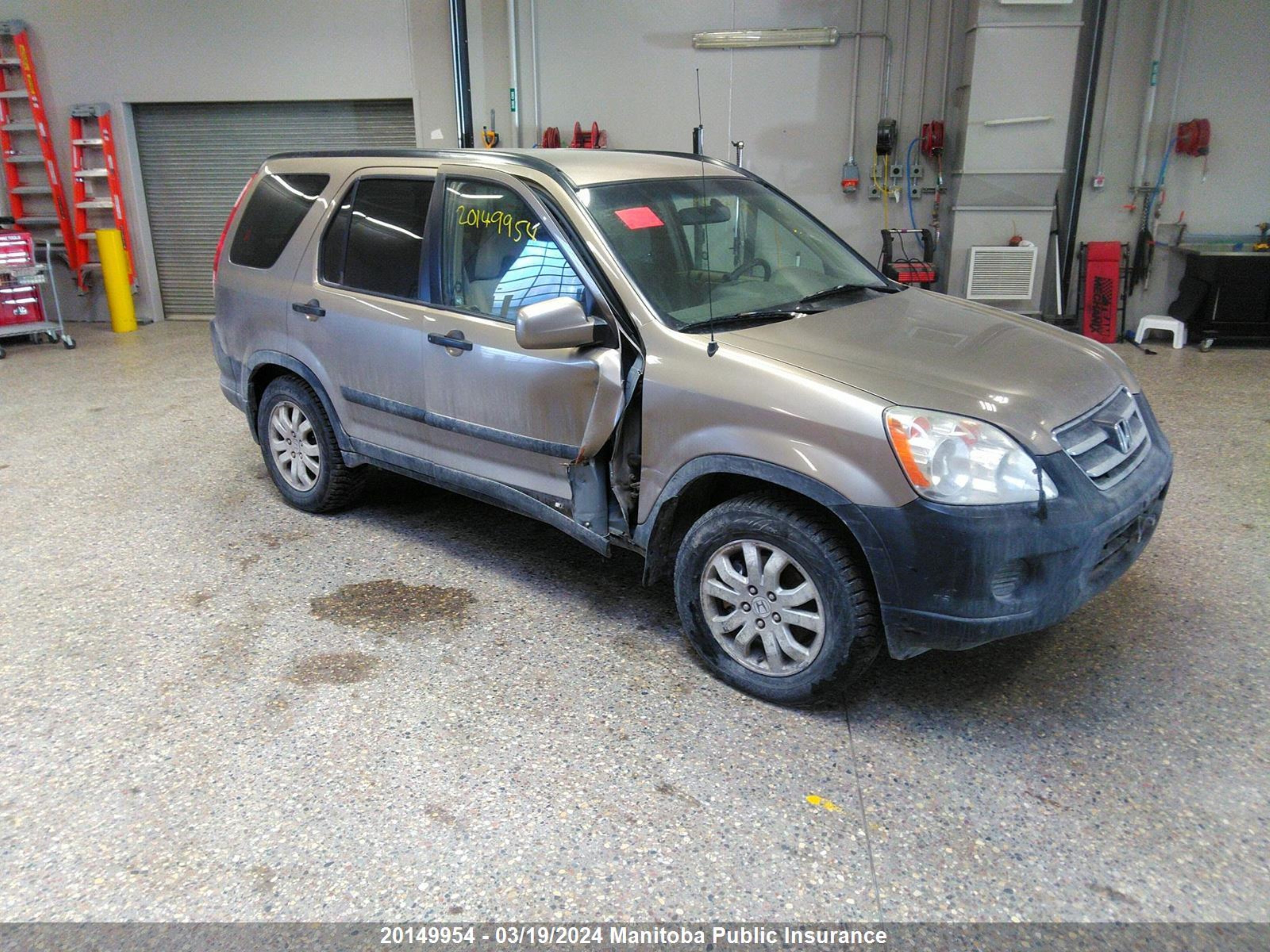 HONDA CR-V 2005 jhlrd78825c811208