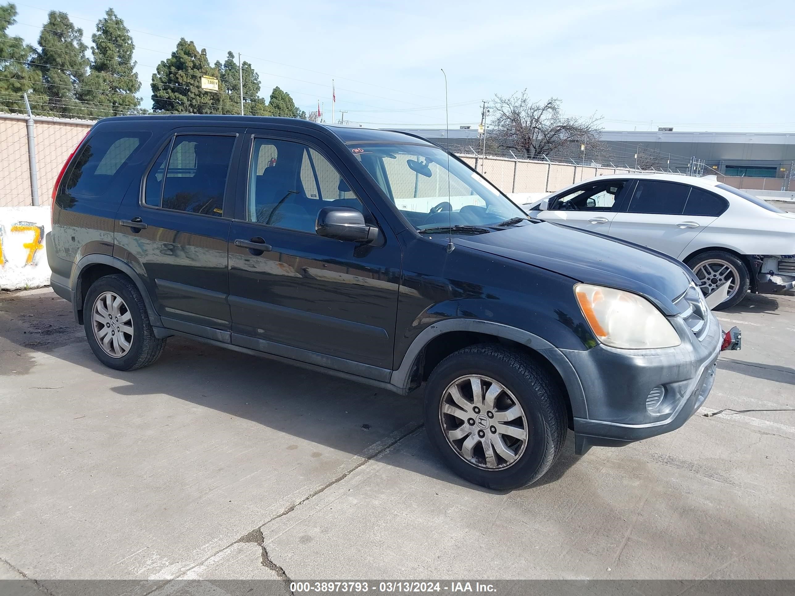 HONDA CR-V 2005 jhlrd78845c015298