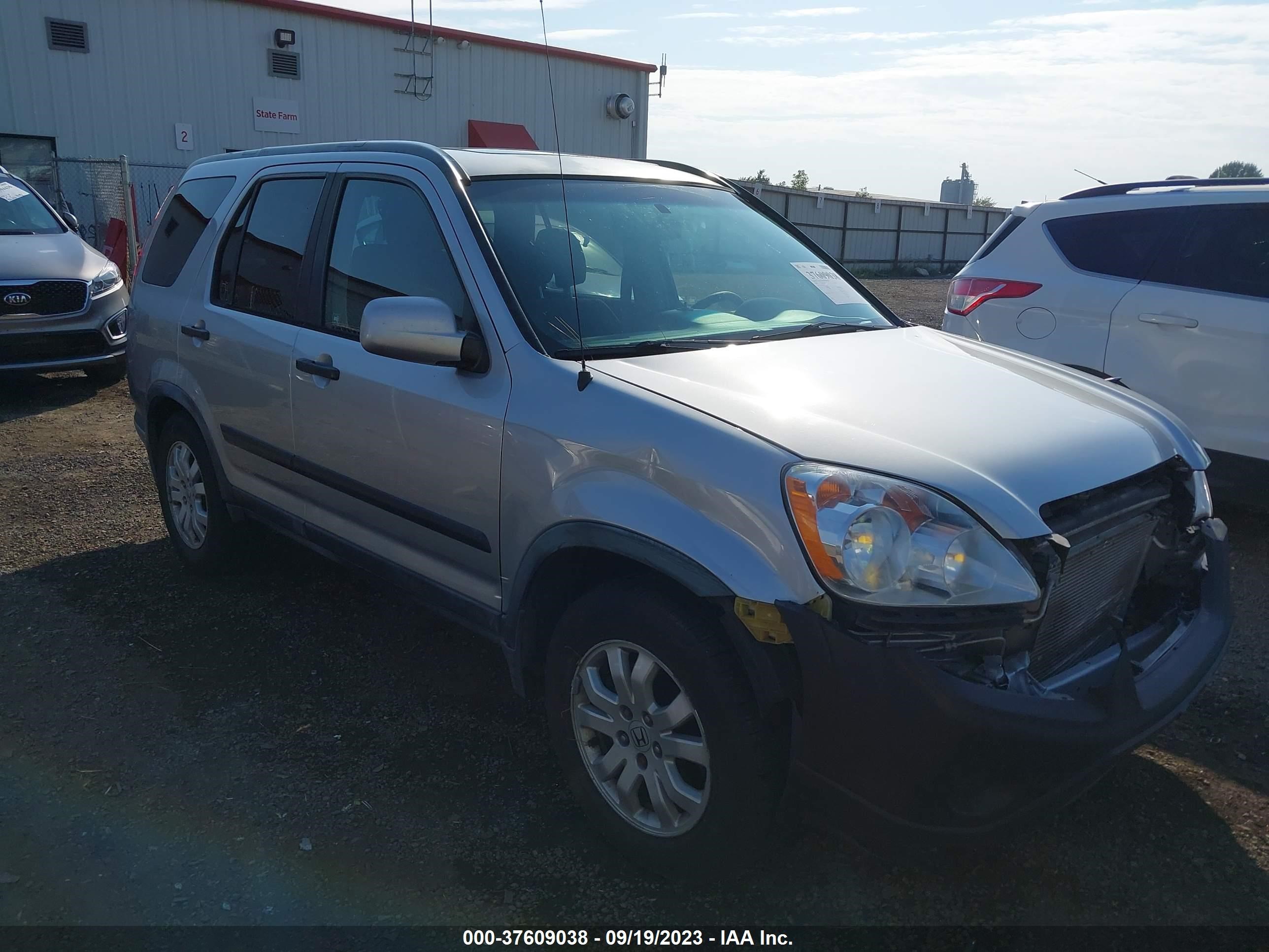 HONDA CR-V 2005 jhlrd78875c012167