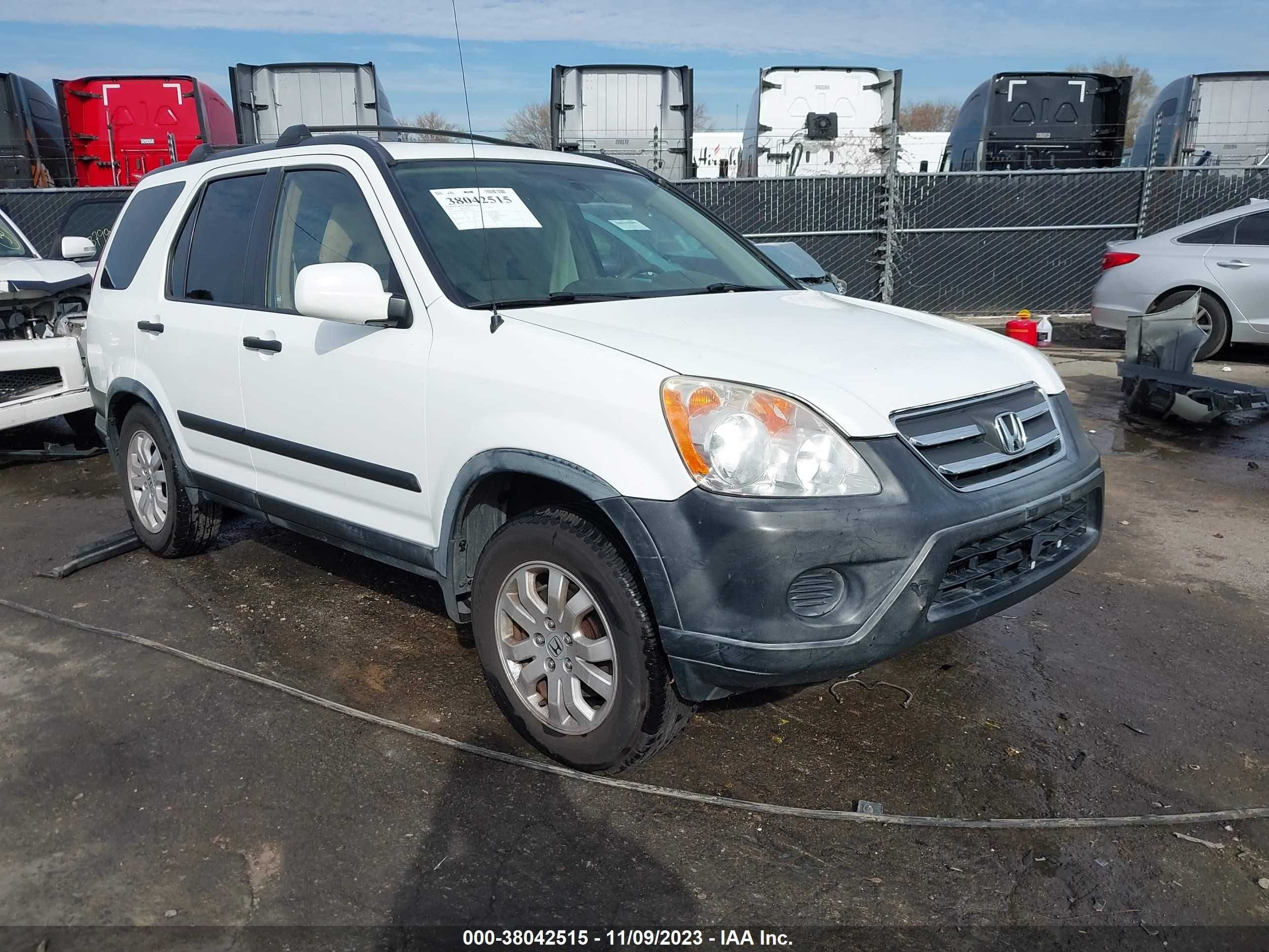 HONDA CR-V 2005 jhlrd78875c022536