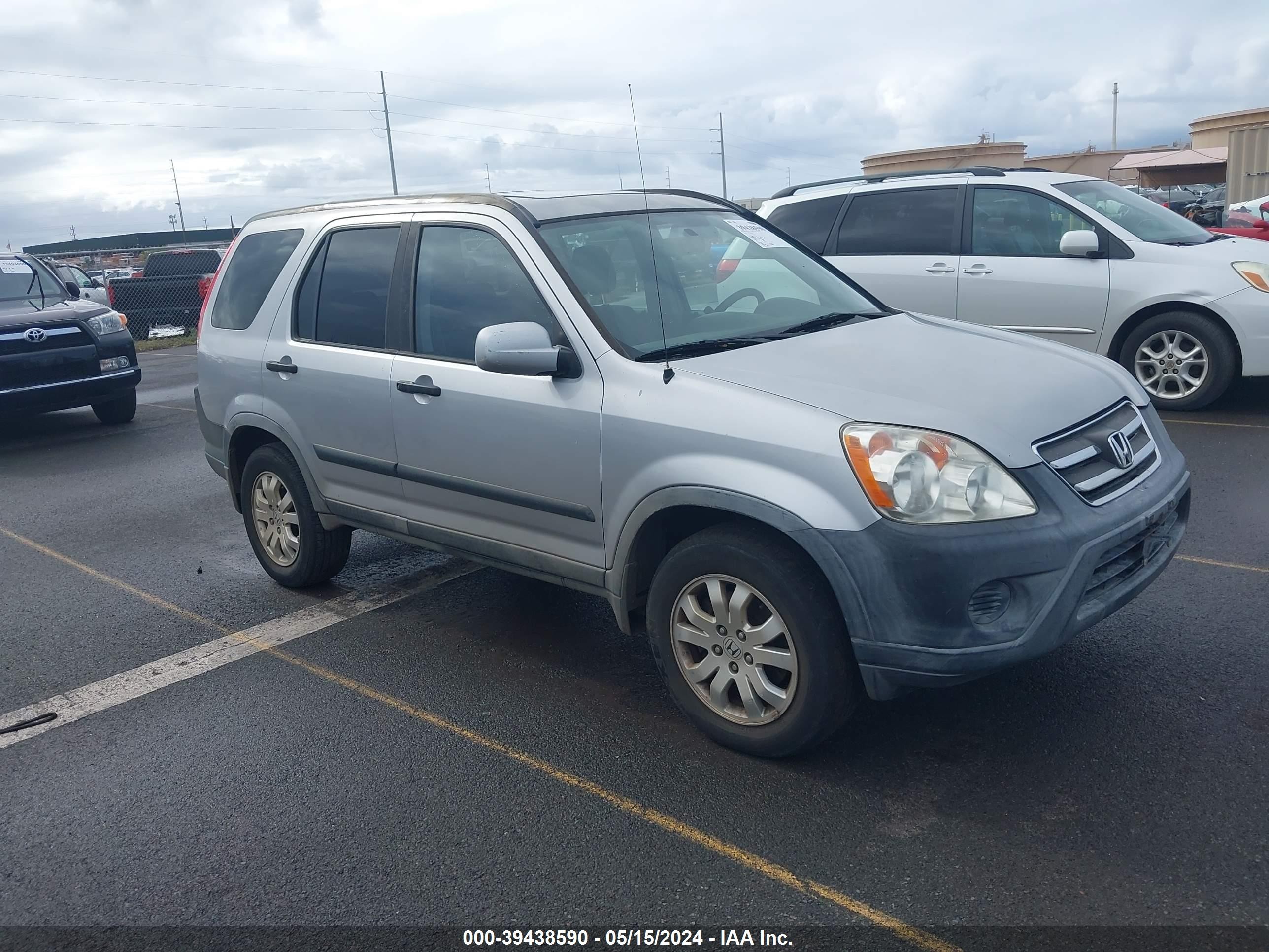 HONDA CR-V 2005 jhlrd78885c056839