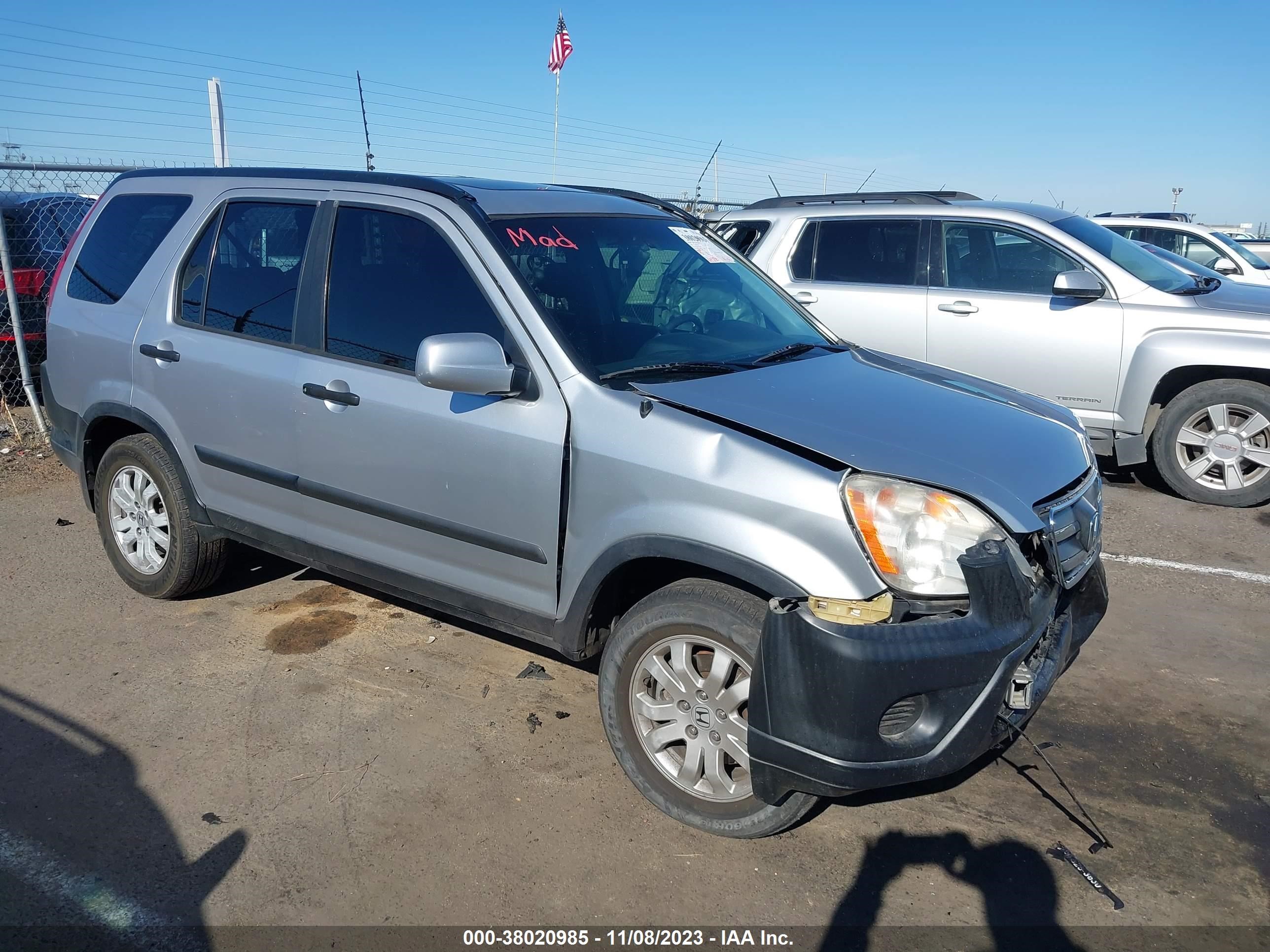 HONDA CR-V 2006 jhlrd788x6c017400