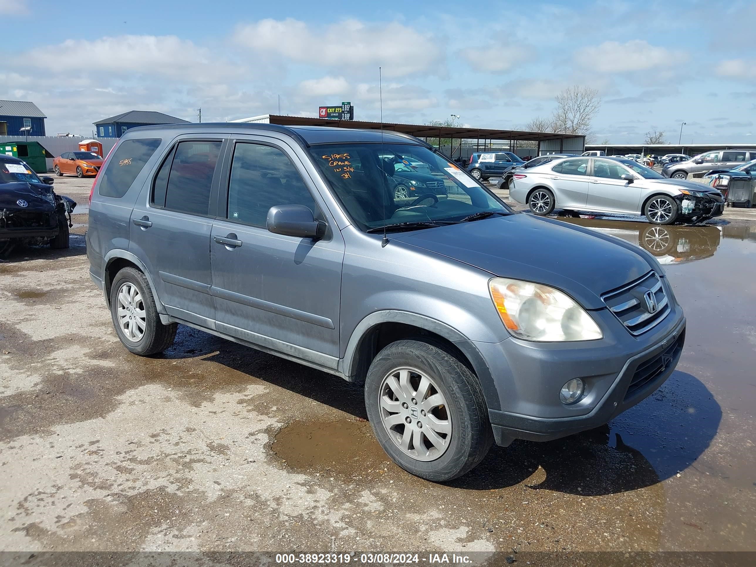 HONDA CR-V 2005 jhlrd78915c016658