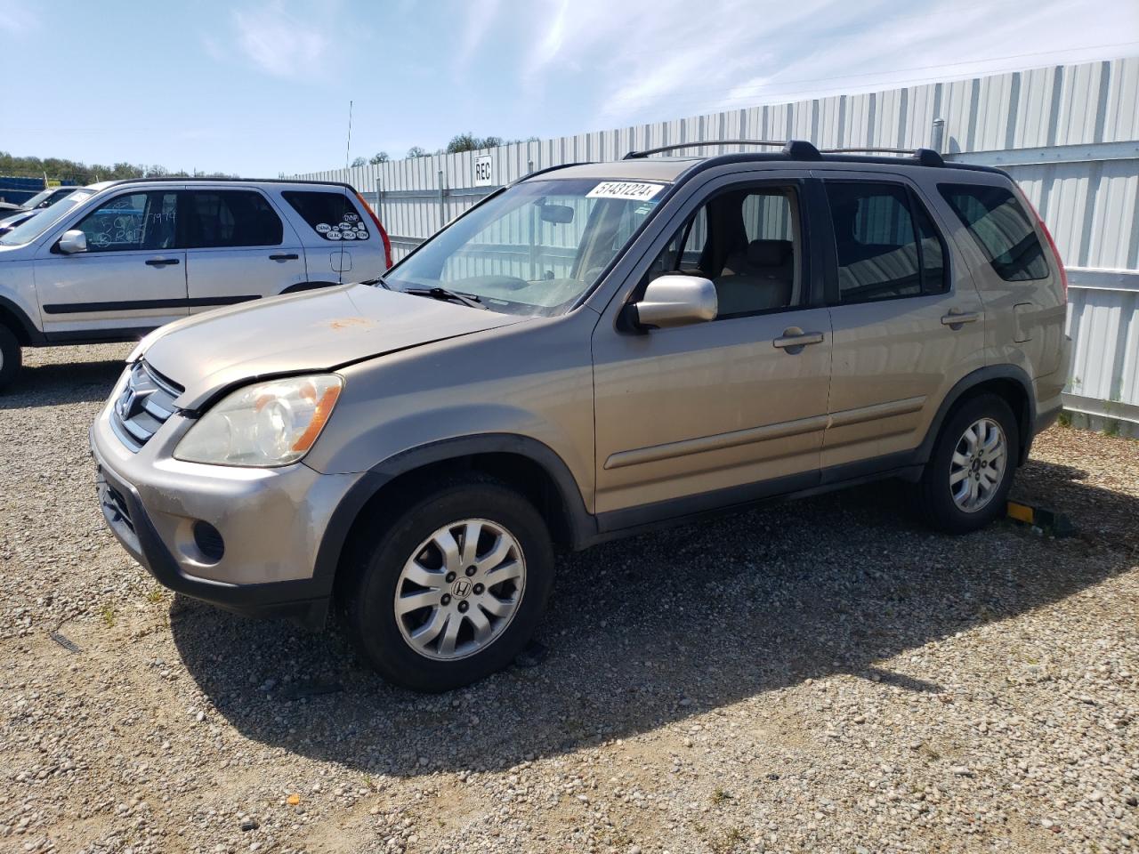 HONDA CR-V 2005 jhlrd78915c049420