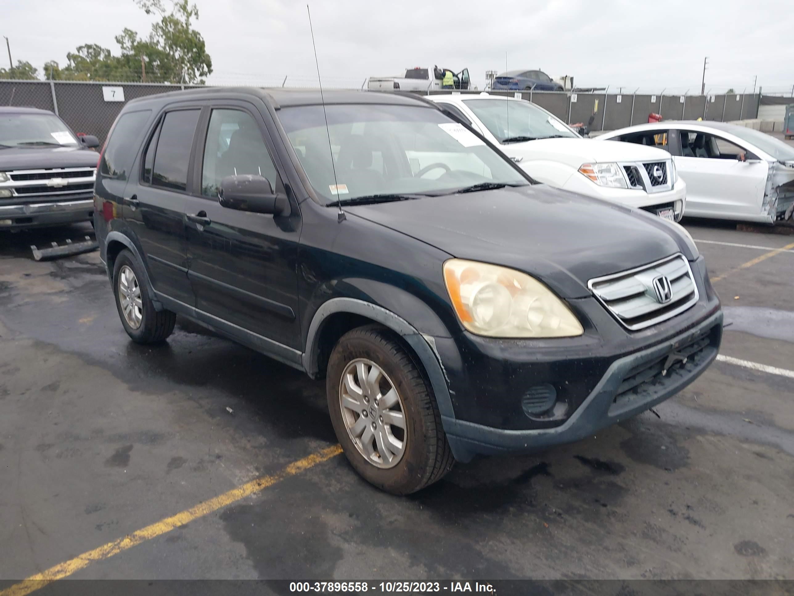 HONDA CR-V 2005 jhlrd78935c025619