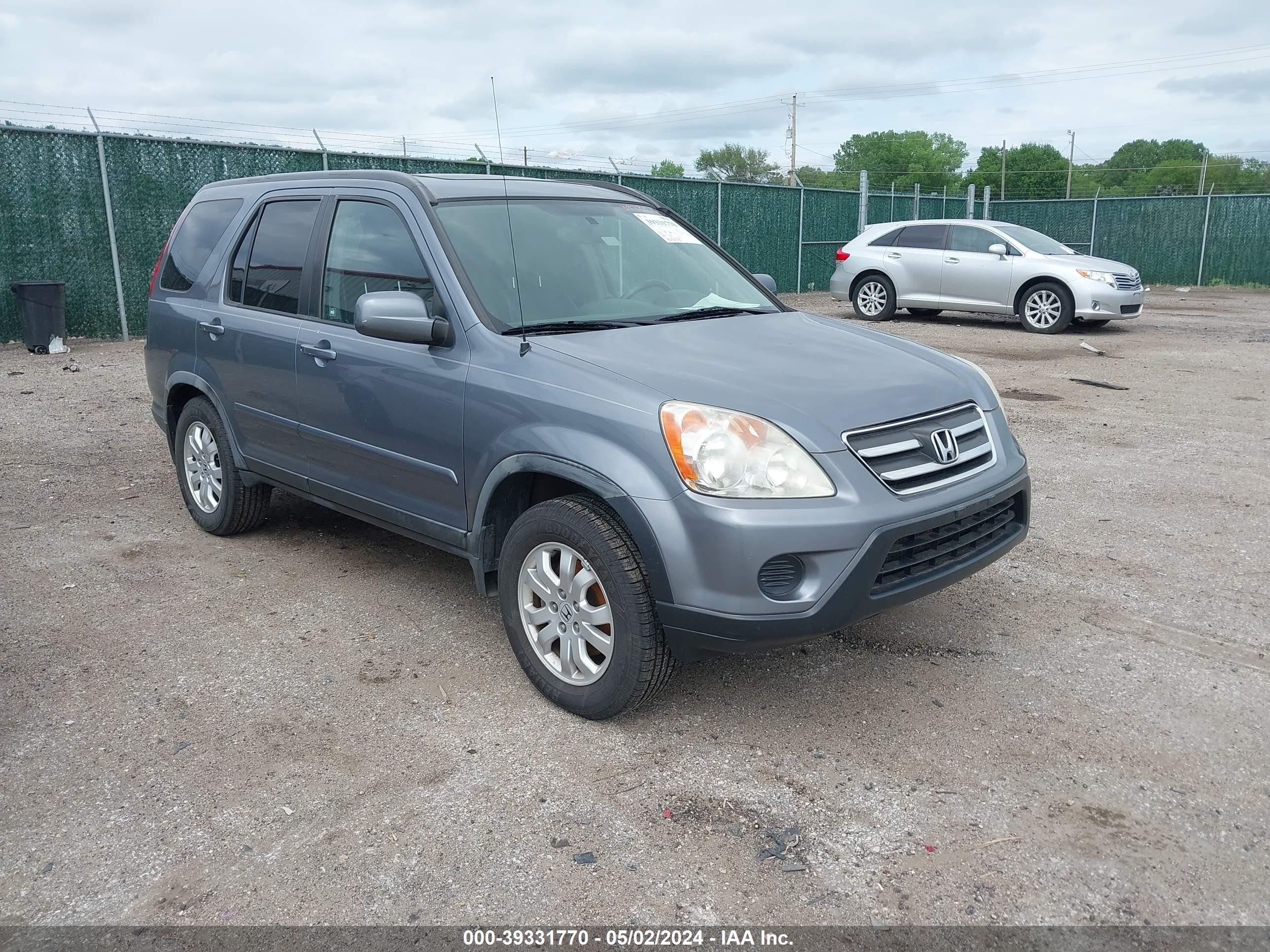 HONDA CR-V 2005 jhlrd78955c064356