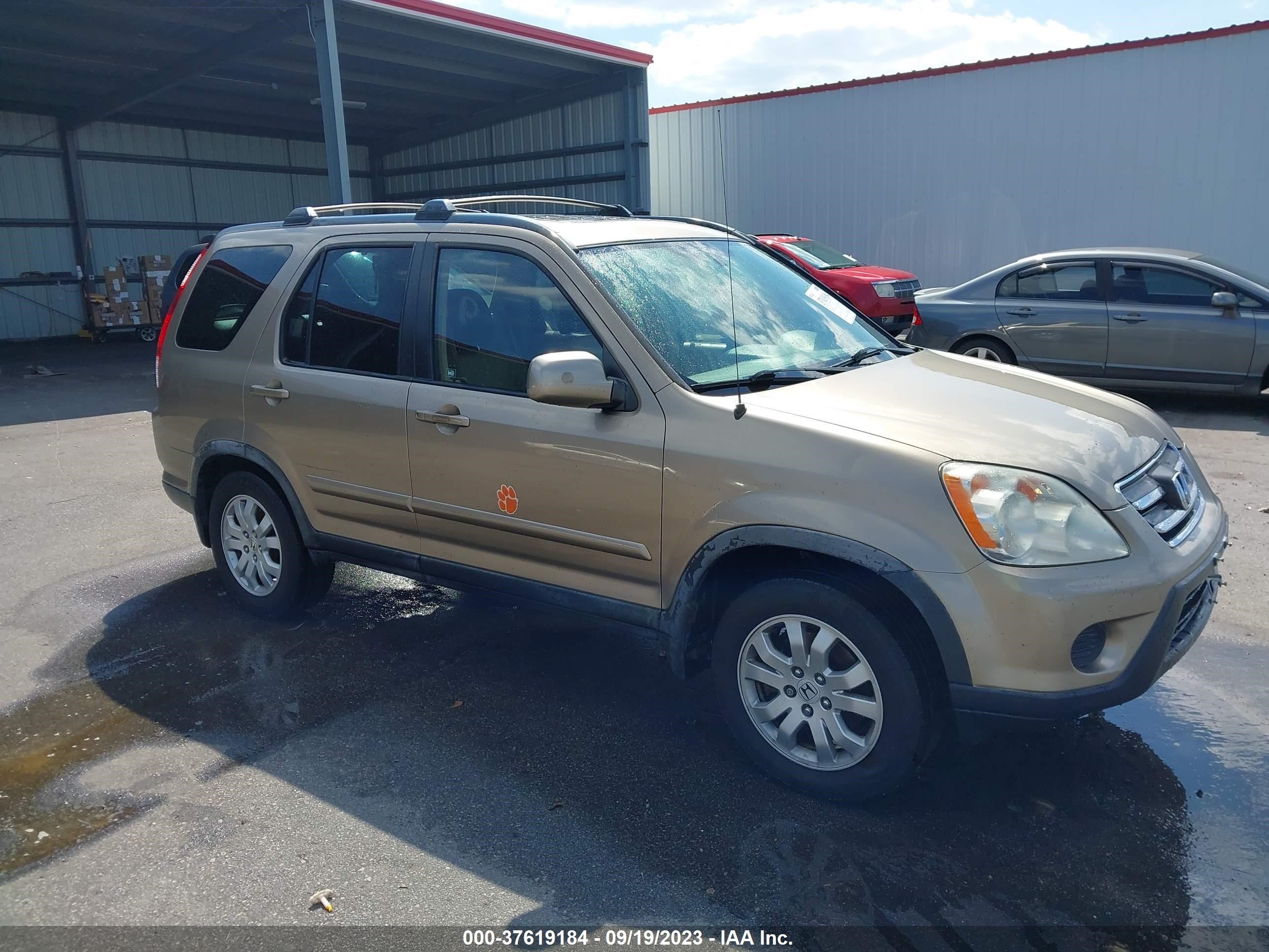 HONDA CR-V 2005 jhlrd78985c014342