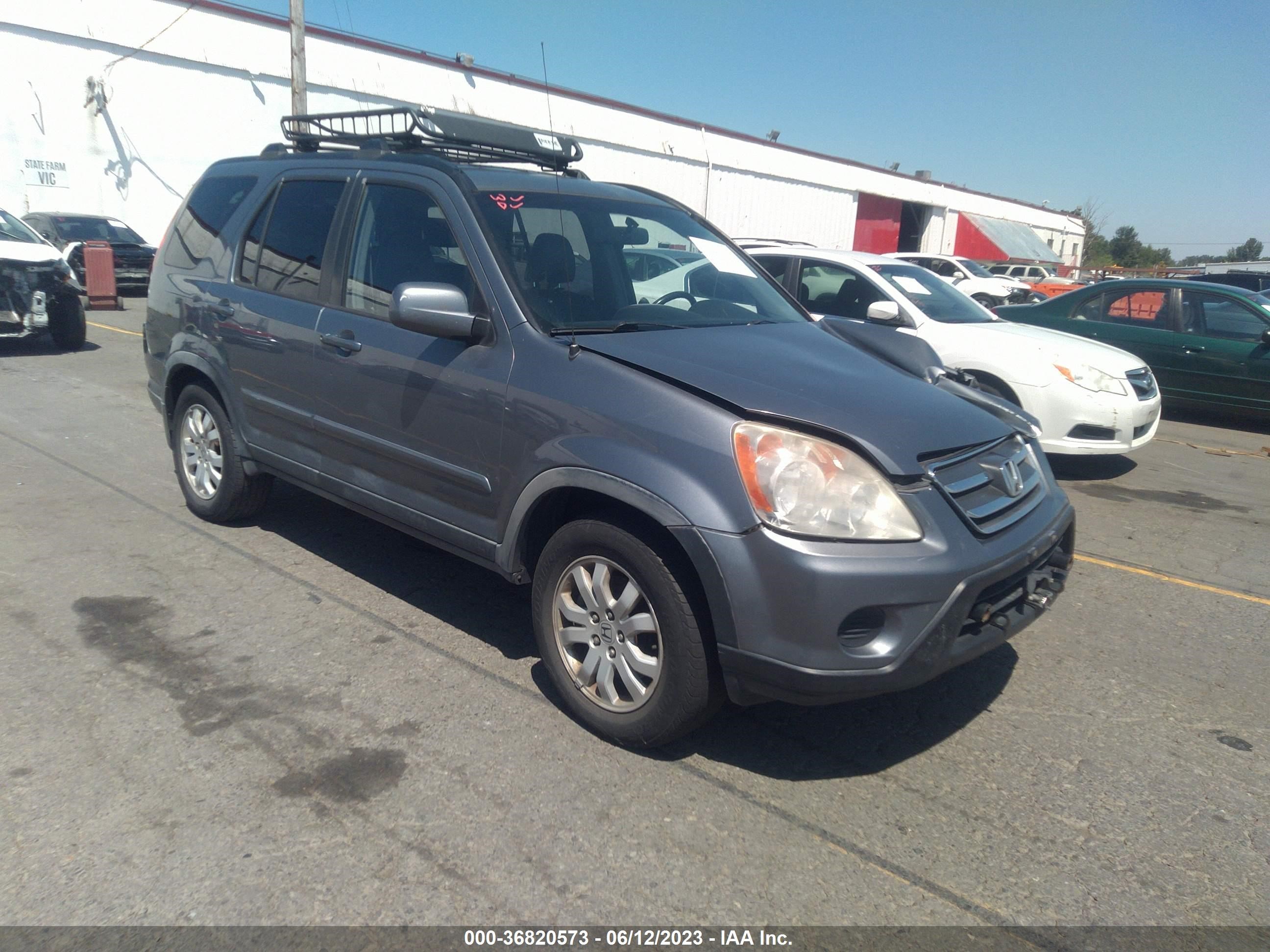 HONDA CR-V 2005 jhlrd78985c024692