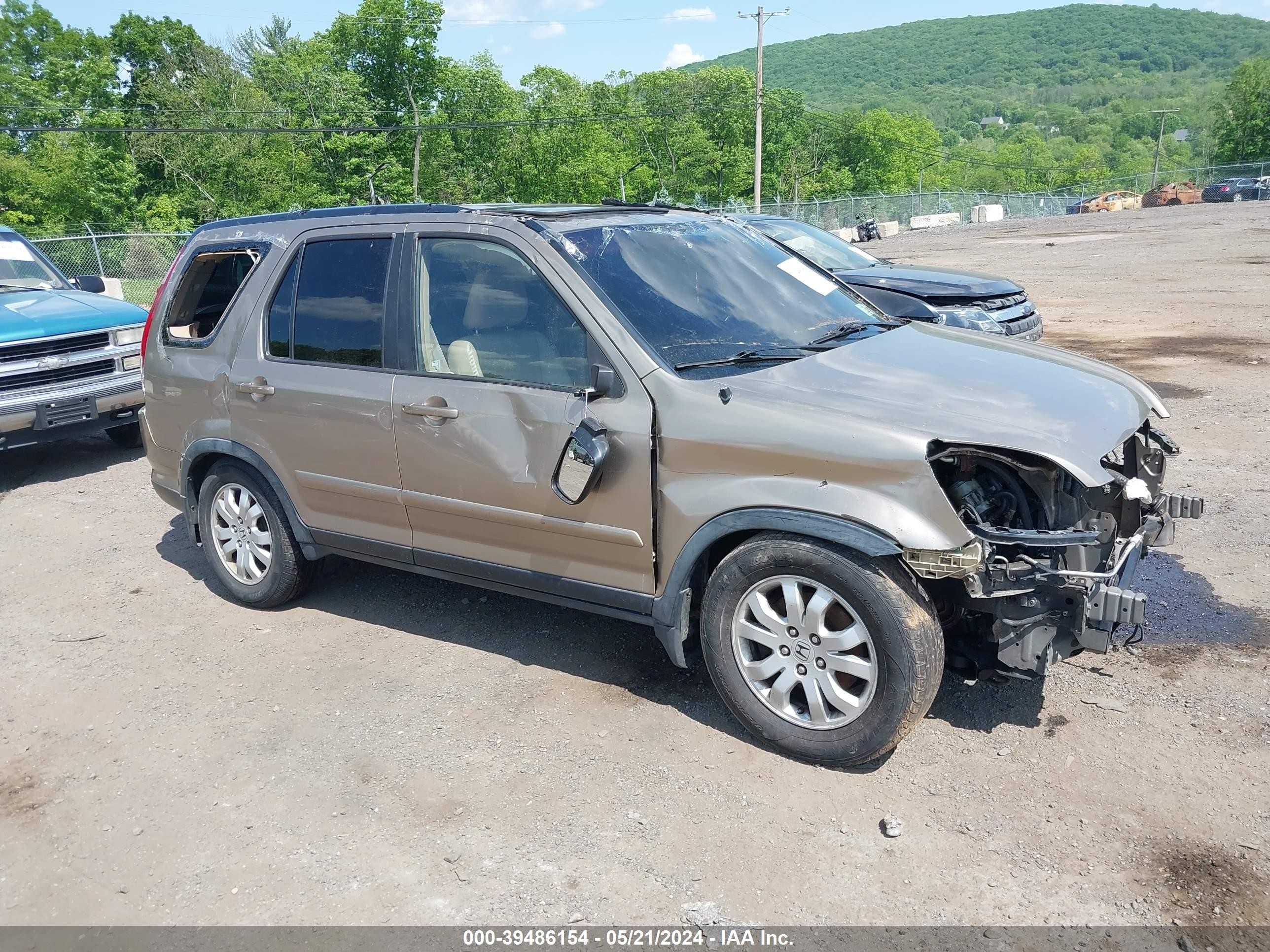 HONDA CR-V 2005 jhlrd789x5c023222