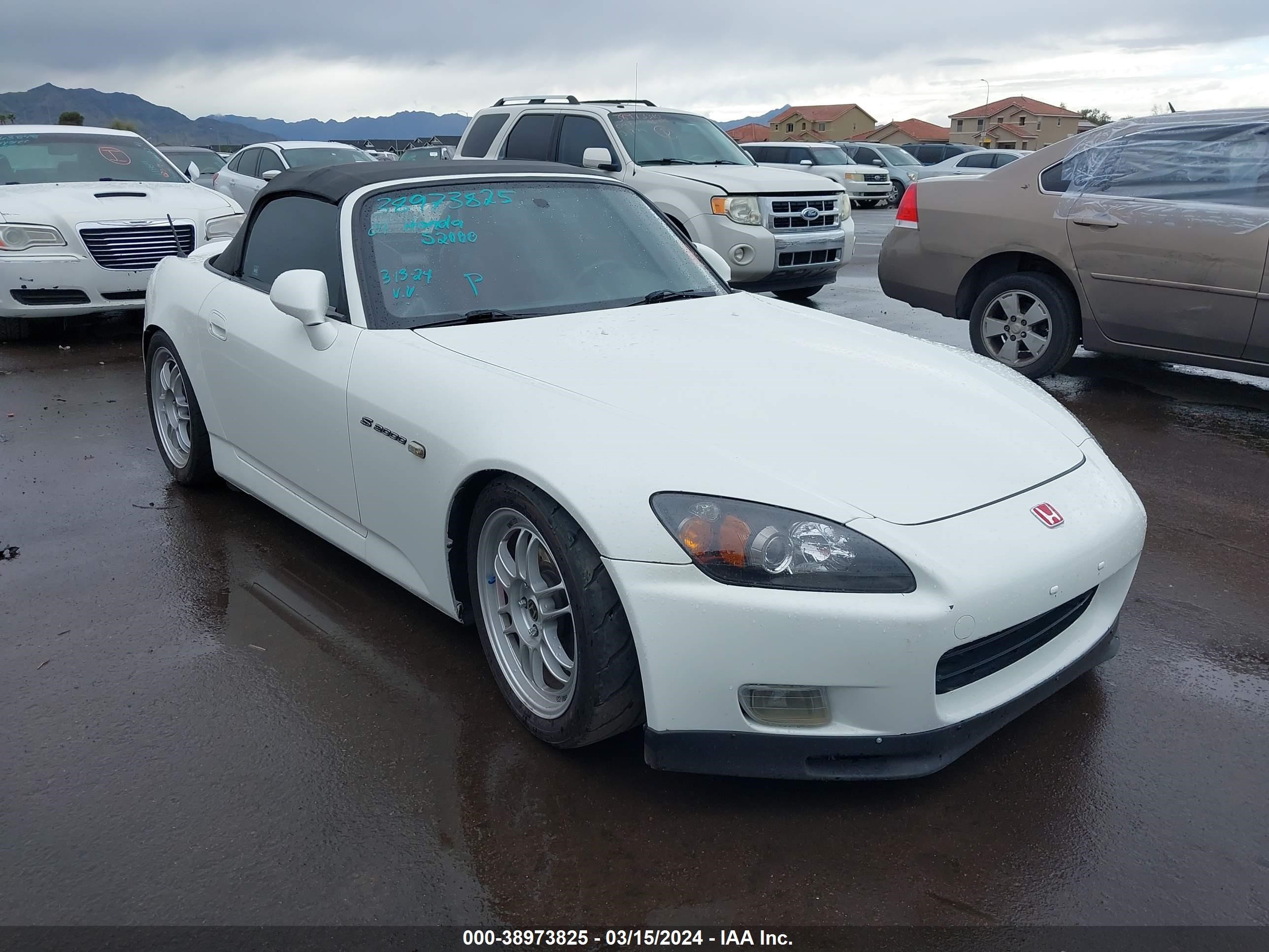 HONDA S2000 2001 jhmap114x1t002067