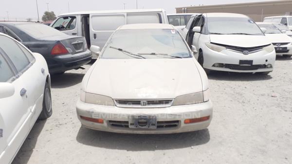 HONDA ACCORD 1996 jhmcd46300c206590