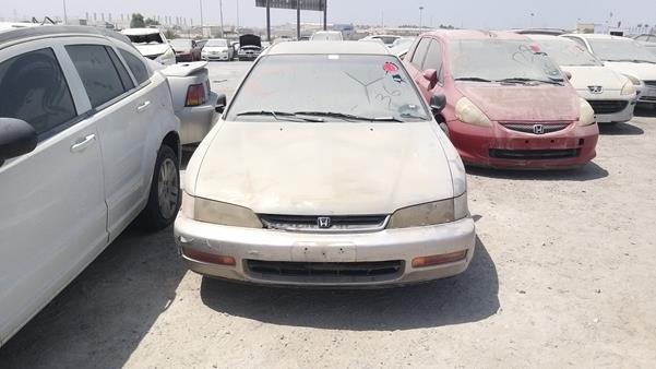 HONDA ACCORD 1997 jhmcd46300c302929