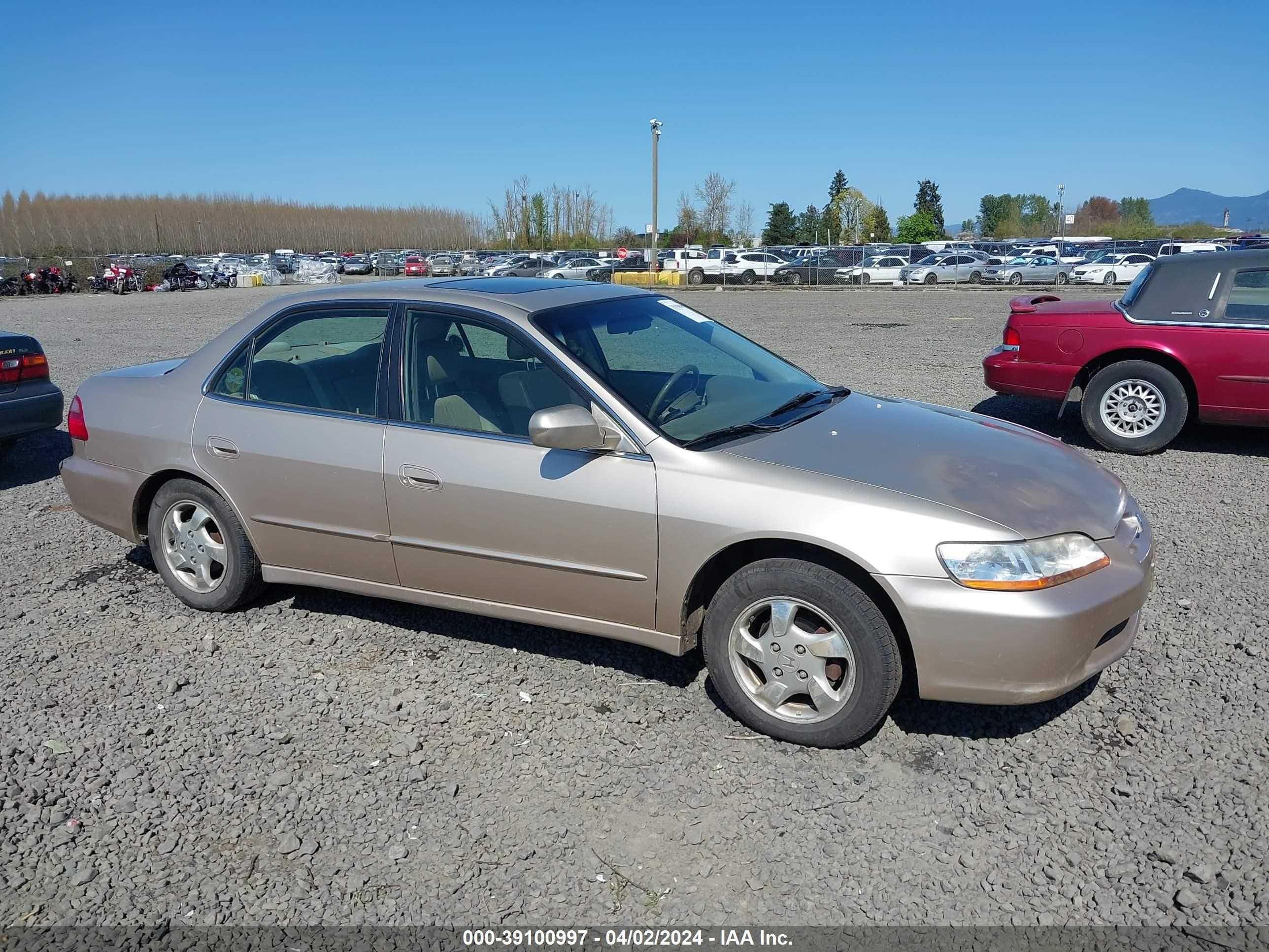 HONDA ACCORD 2000 jhmcg5661yc014984