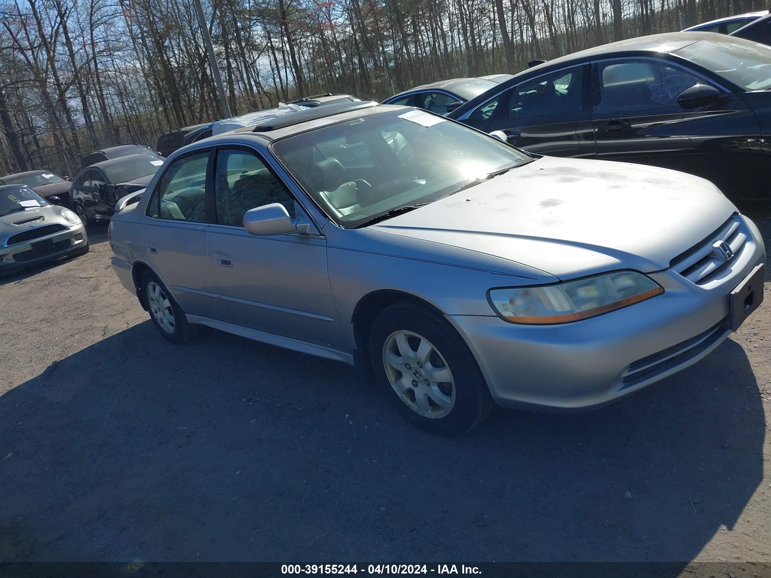 HONDA ACCORD 2001 jhmcg56641c020056