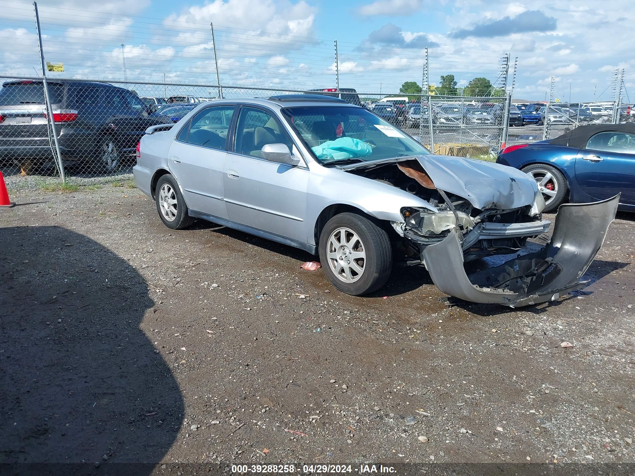 HONDA ACCORD 2002 jhmcg56732c027560